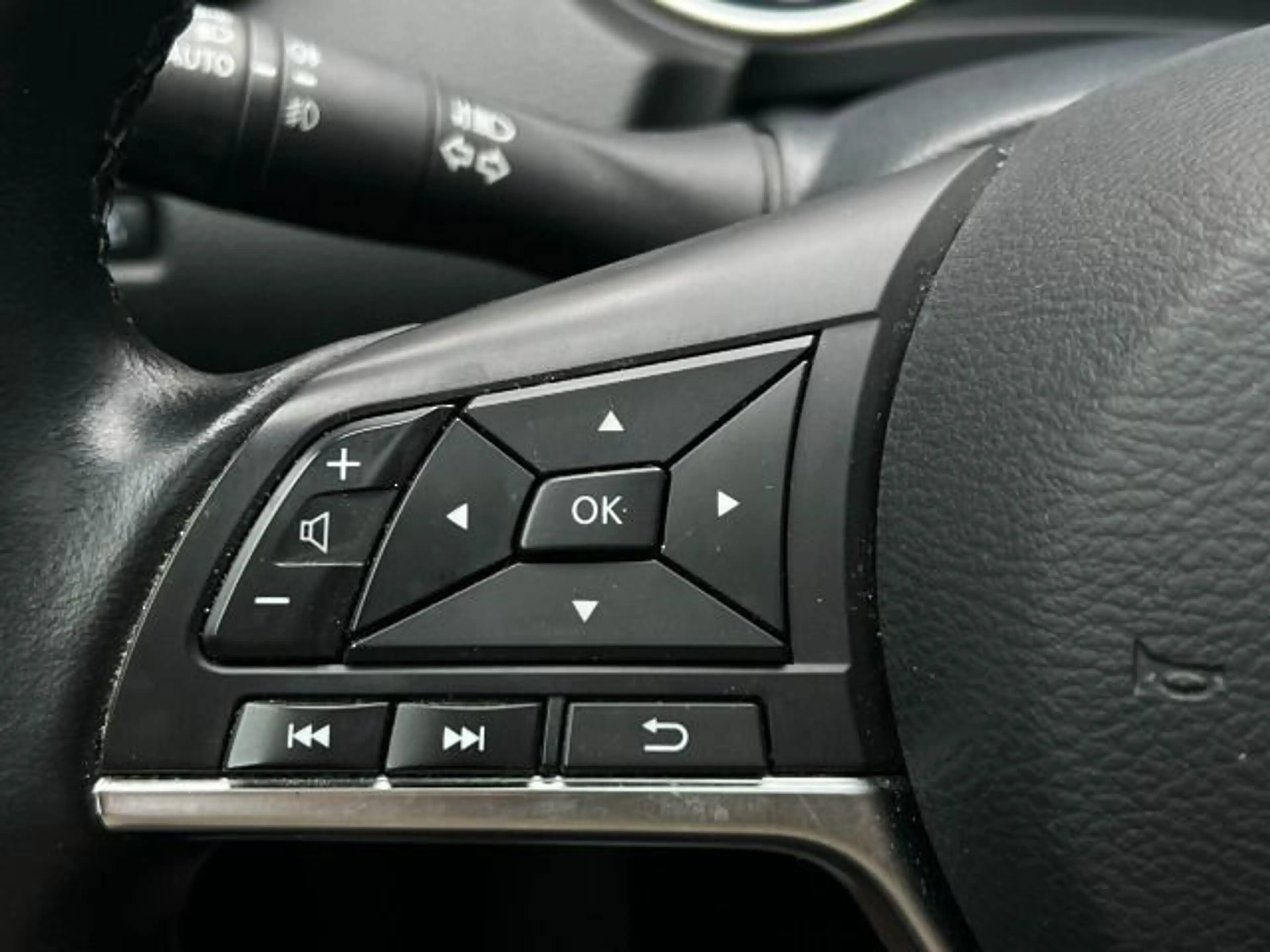 Nissan Qashqai 1.3 DIG-T DCT Tekna+/ProPilot/Ganzlack. — photo 10