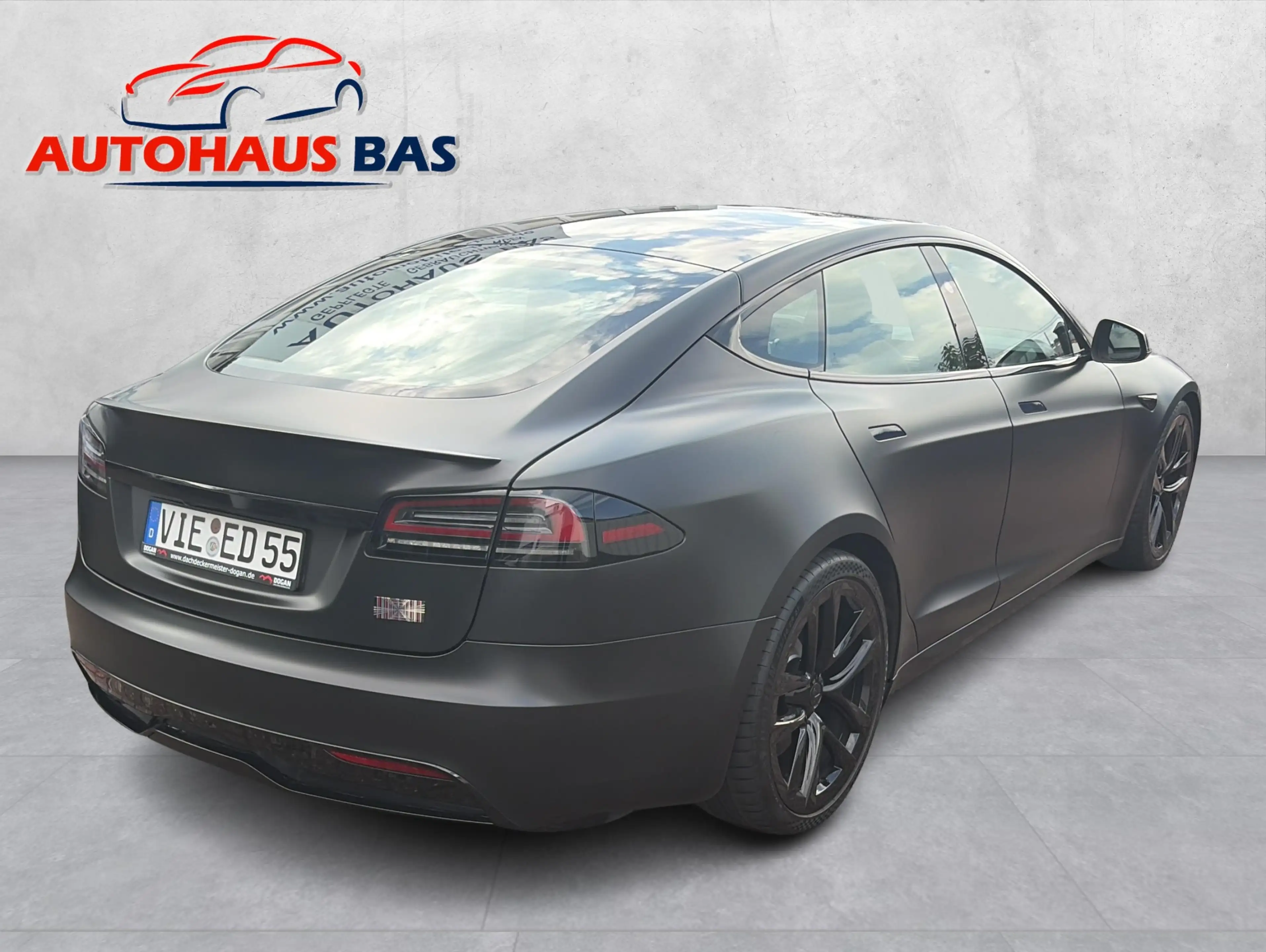 Tesla Model S Plaid* Yoke* Mwst ausweisbar*1.Hand — photo 6