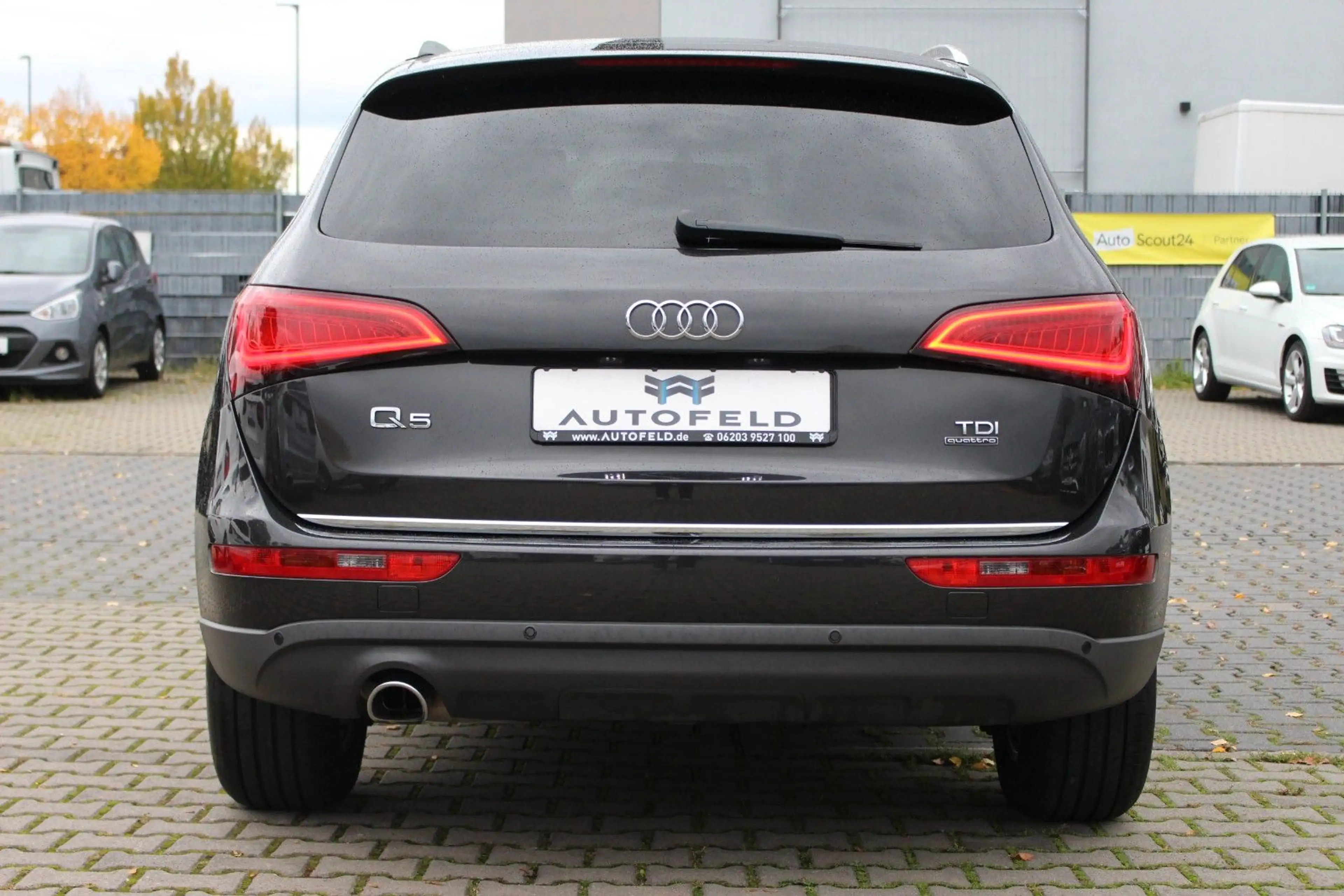 Audi Q5 2.0 TDI QUATTRO/VOLL SHEFT/BIXENON/AHK/PDC/BT — photo 5