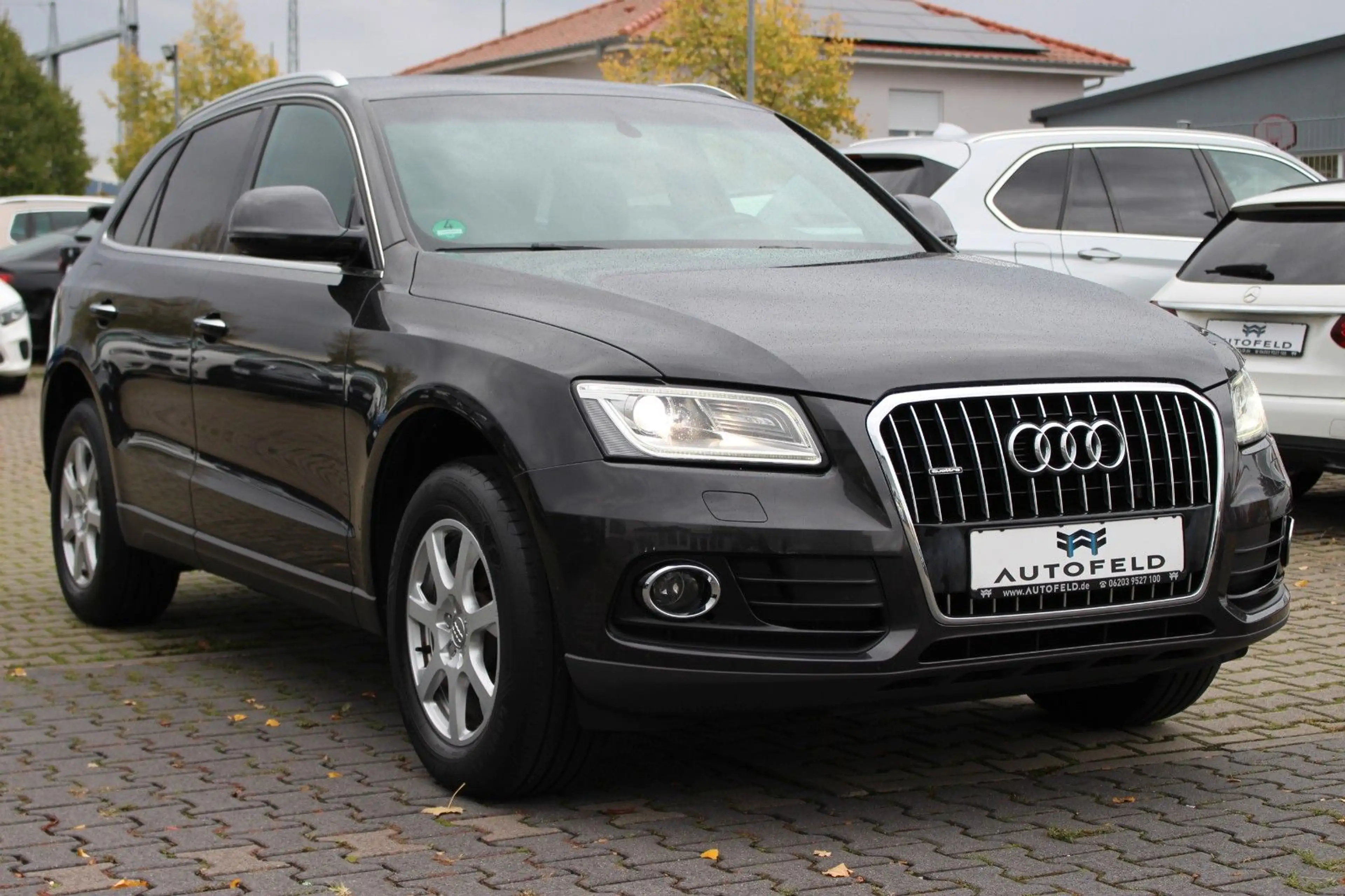 Audi Q5 2.0 TDI QUATTRO/VOLL SHEFT/BIXENON/AHK/PDC/BT — photo 3