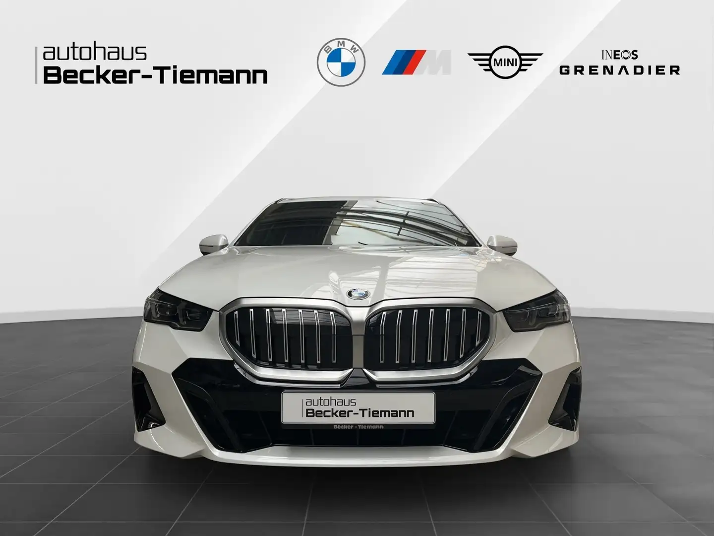 BMW 520 d Touring M Sport/AHK/Memory/PAPro/HK-Sound Weiß - 2