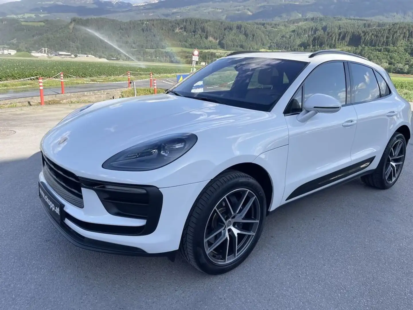 Porsche Macan Macan, VERKAUFT Weiß - 2