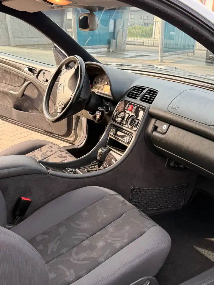 Mercedes-Benz CLK 200 Kompressor Avantgarde, foto 10