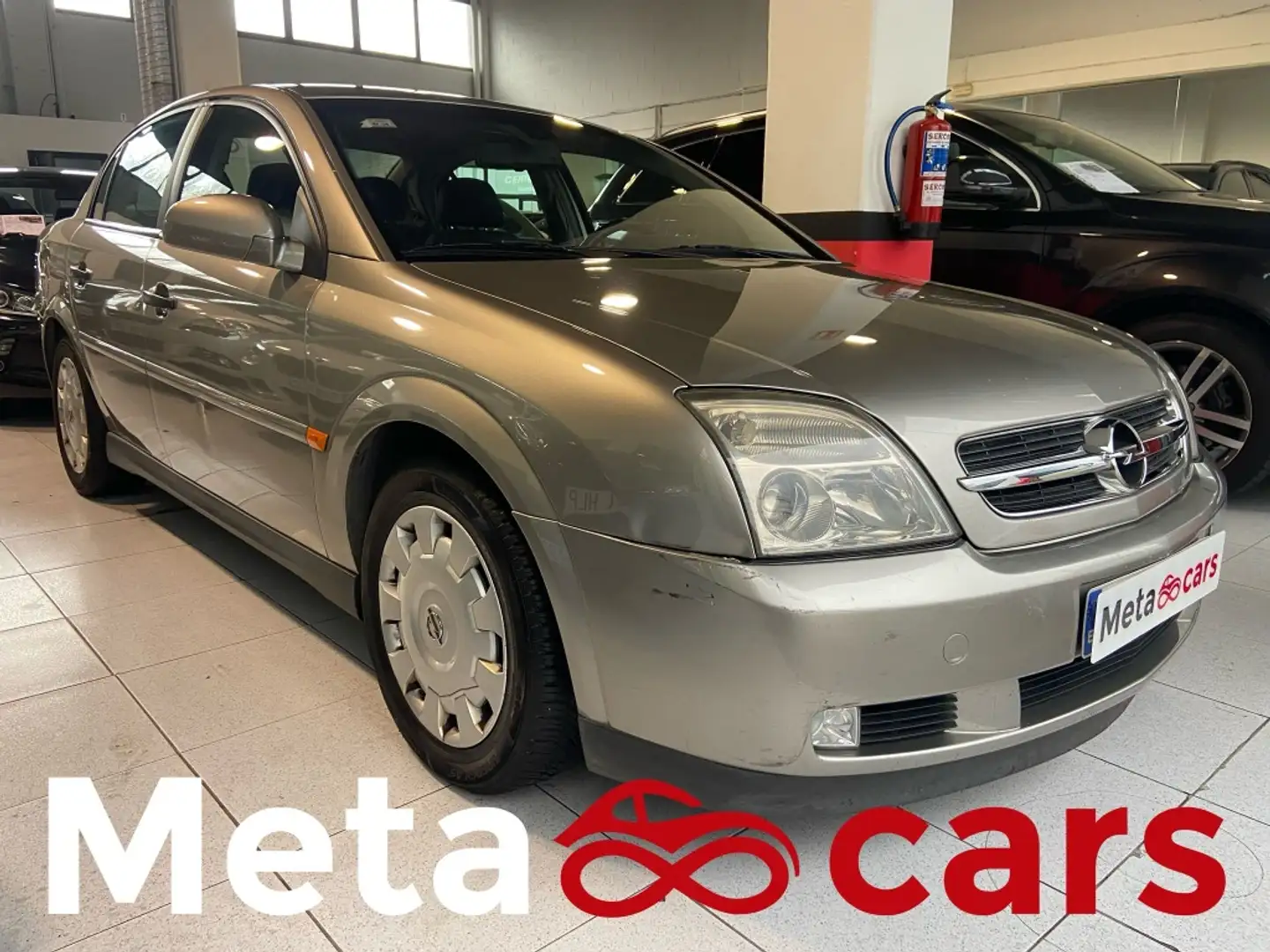 Opel Vectra 2.0DTi 16v Comfort Grau - 1