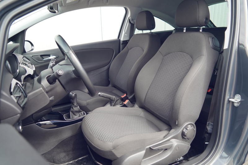Opel Corsa 1.4 Color Edition / Stoel & stuurverwarming / Carp — photo 12