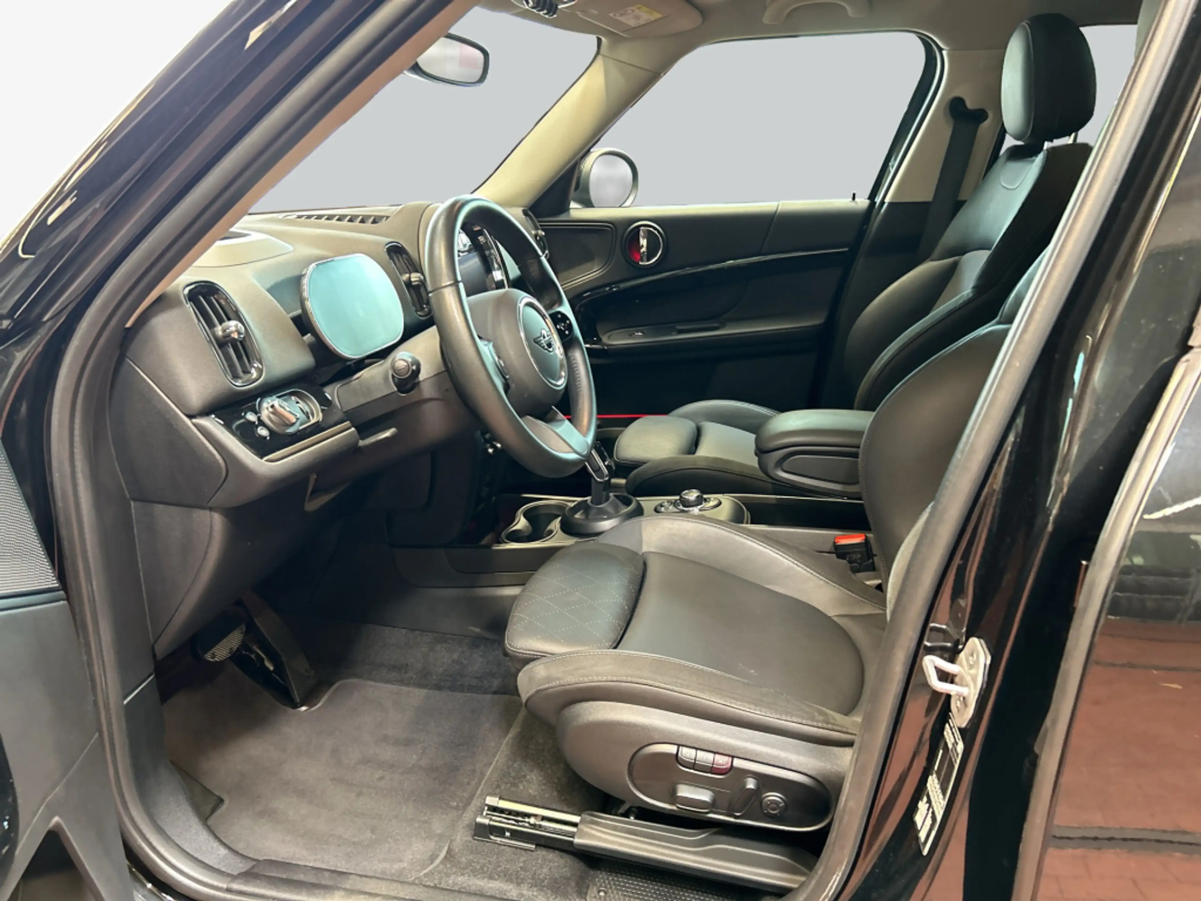 MINI Cooper Countryman Cooper Countryman Aut. Classic Trim Pano HeadUp — photo 10