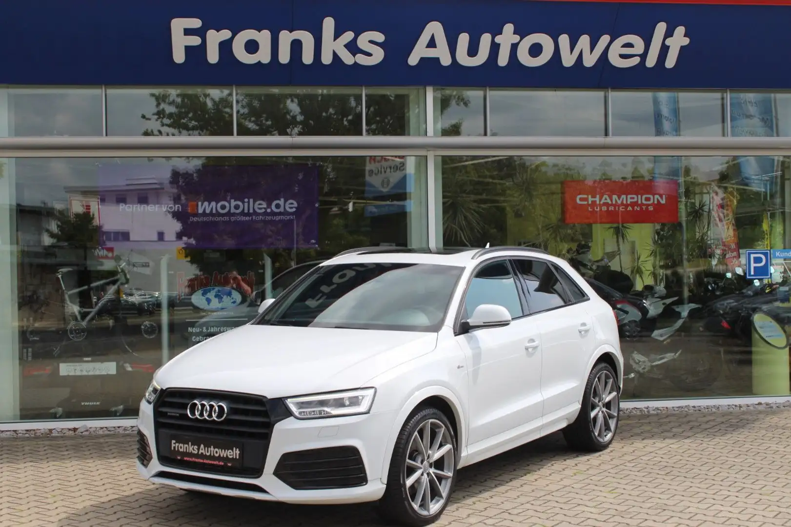 Audi Q3 sport quattro S-Line /AHK/LED Wit - 1