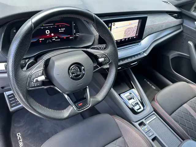 Skoda Octavia view 7