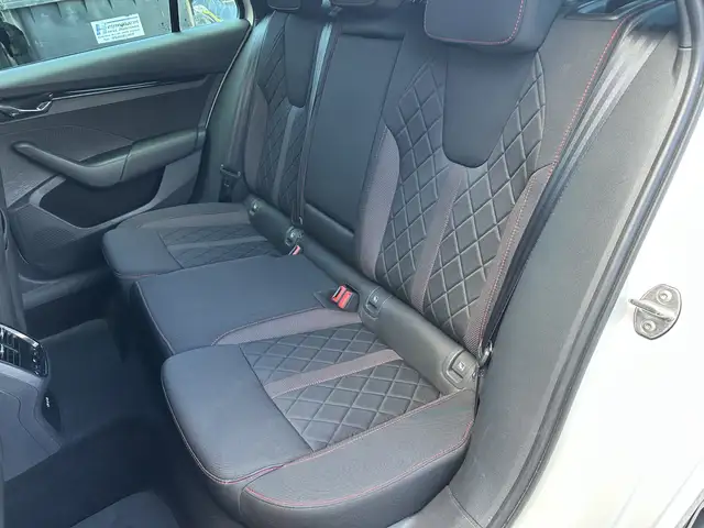 Skoda Octavia view 10