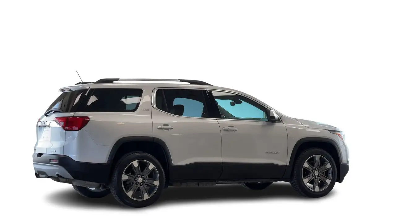 GMC Acadia photo GMC Acadia