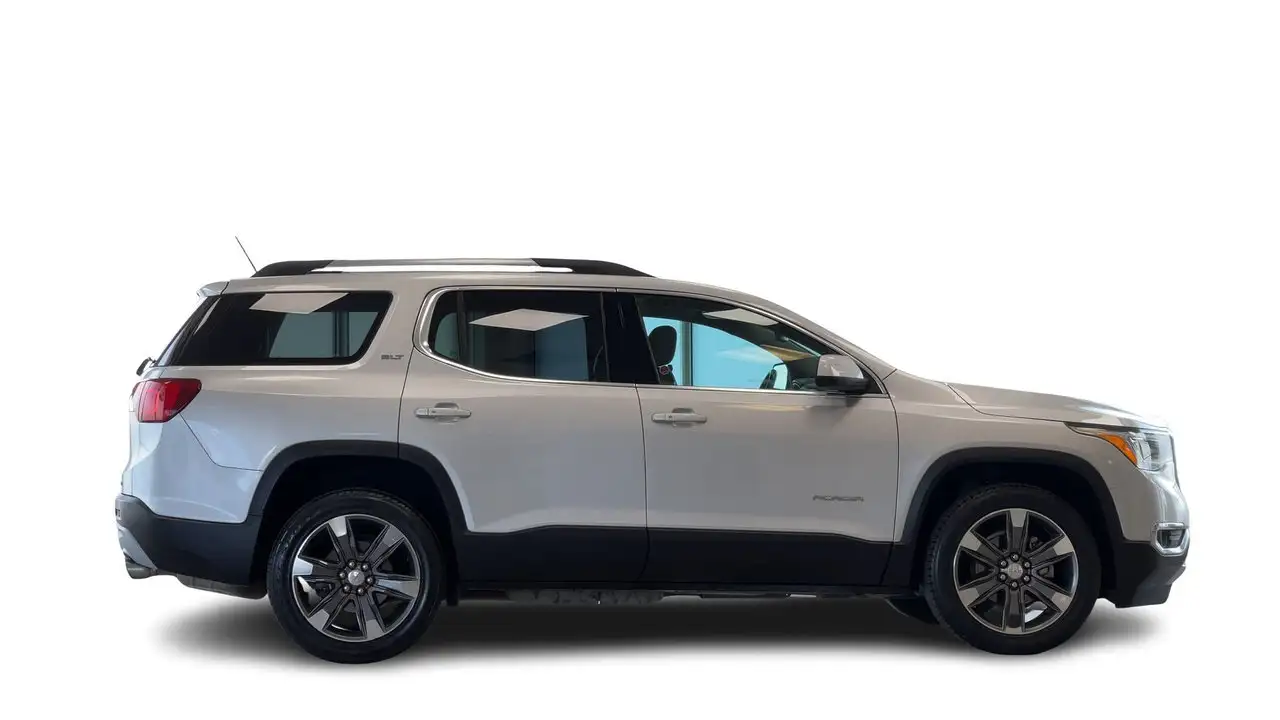 GMC Acadia photo GMC Acadia