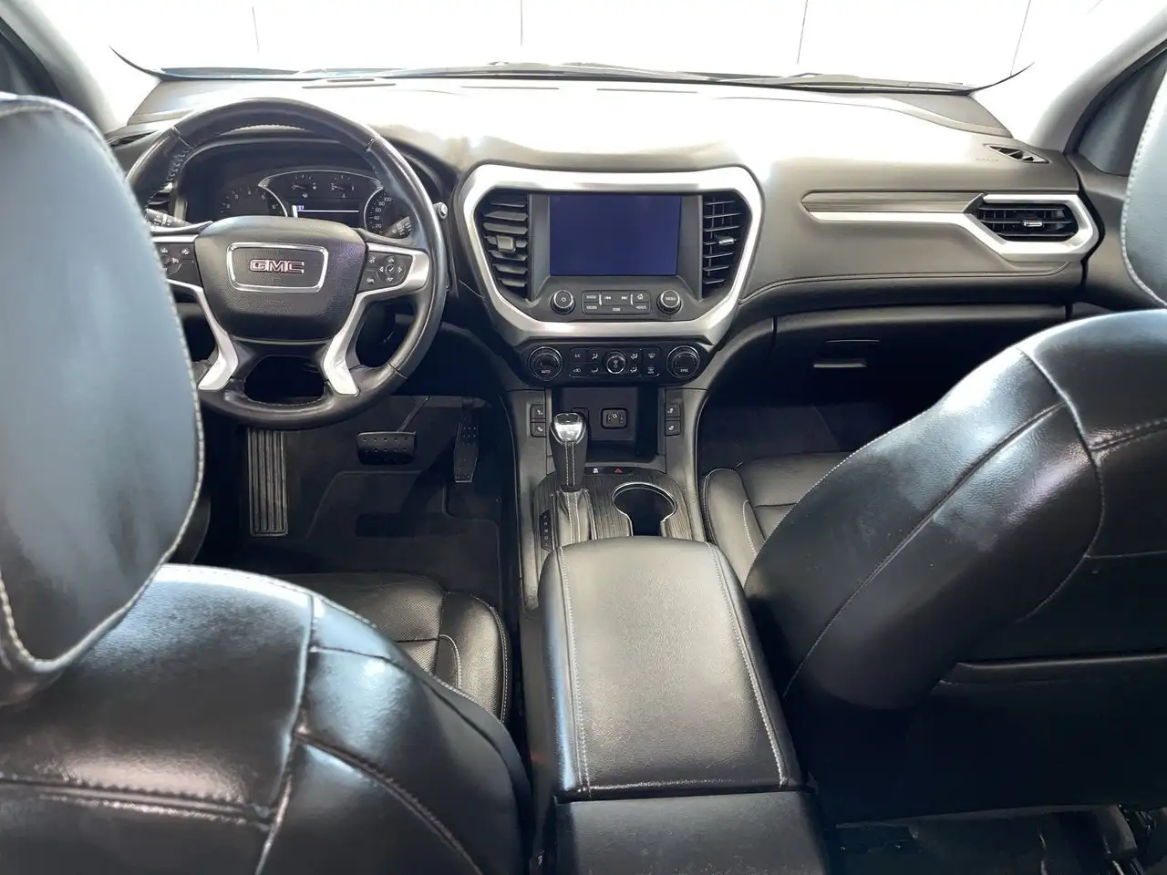GMC Acadia photo GMC Acadia
