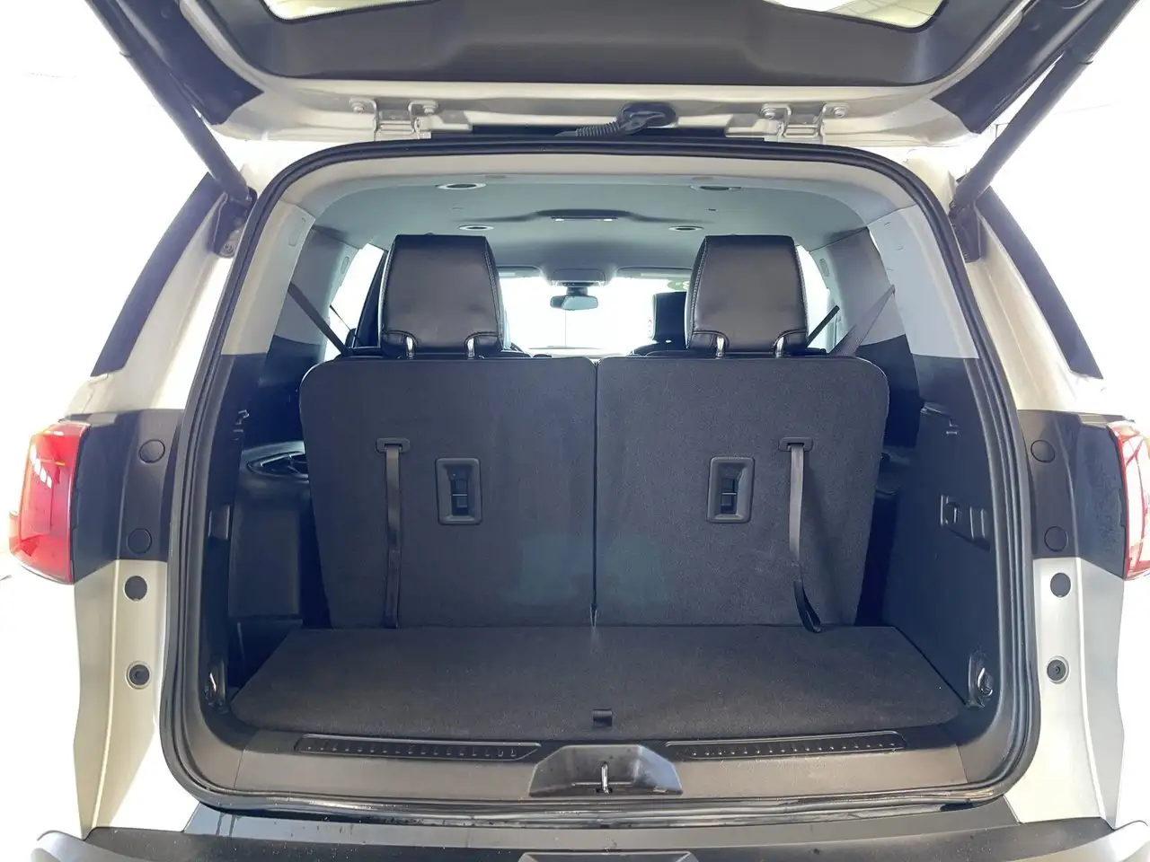 GMC Acadia photo GMC Acadia