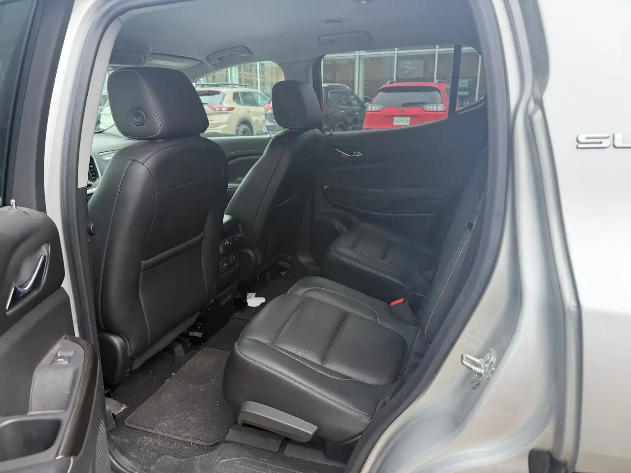 GMC Acadia снимка GMC Acadia