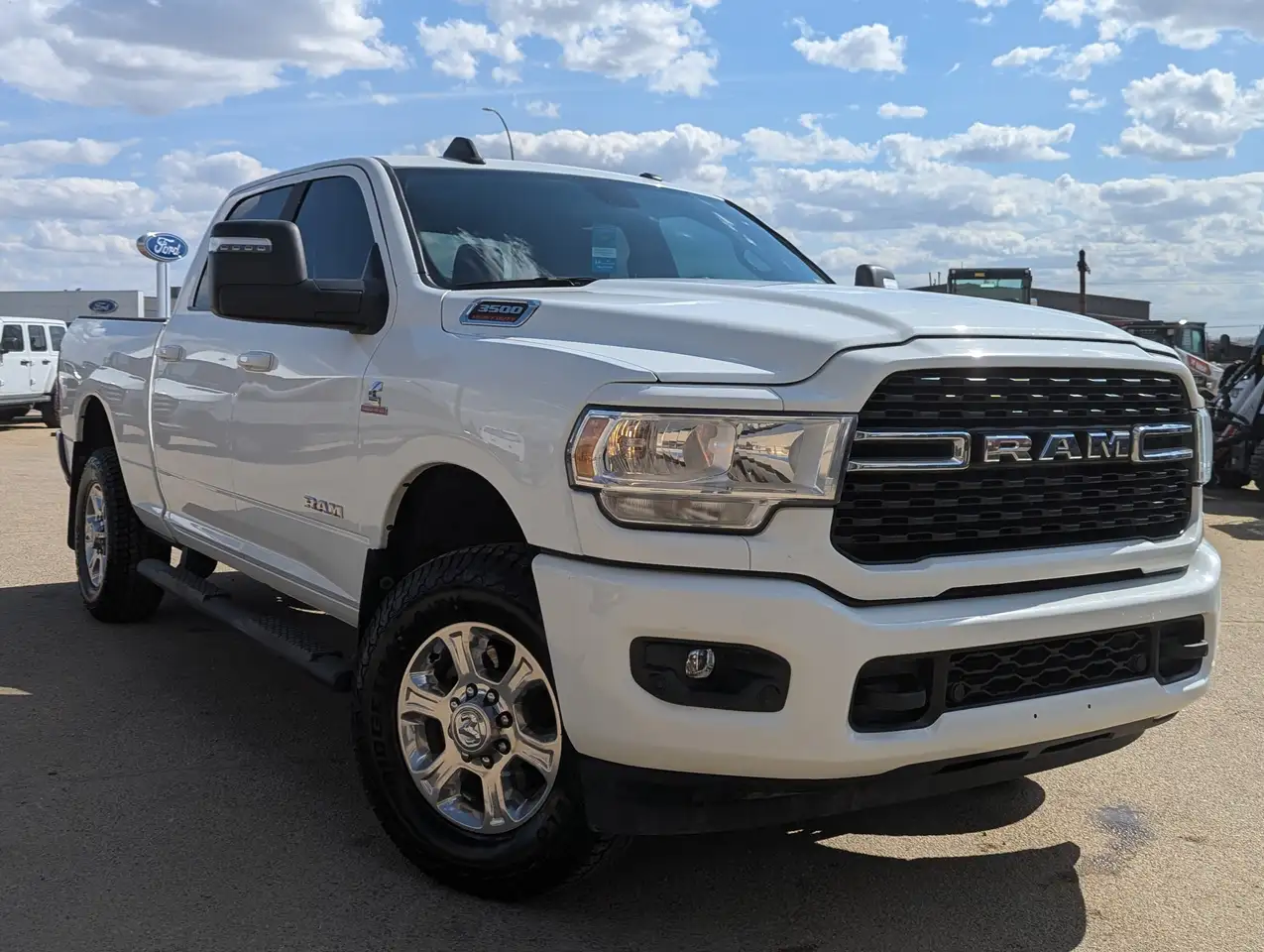 RAM 3500 снимка RAM 3500