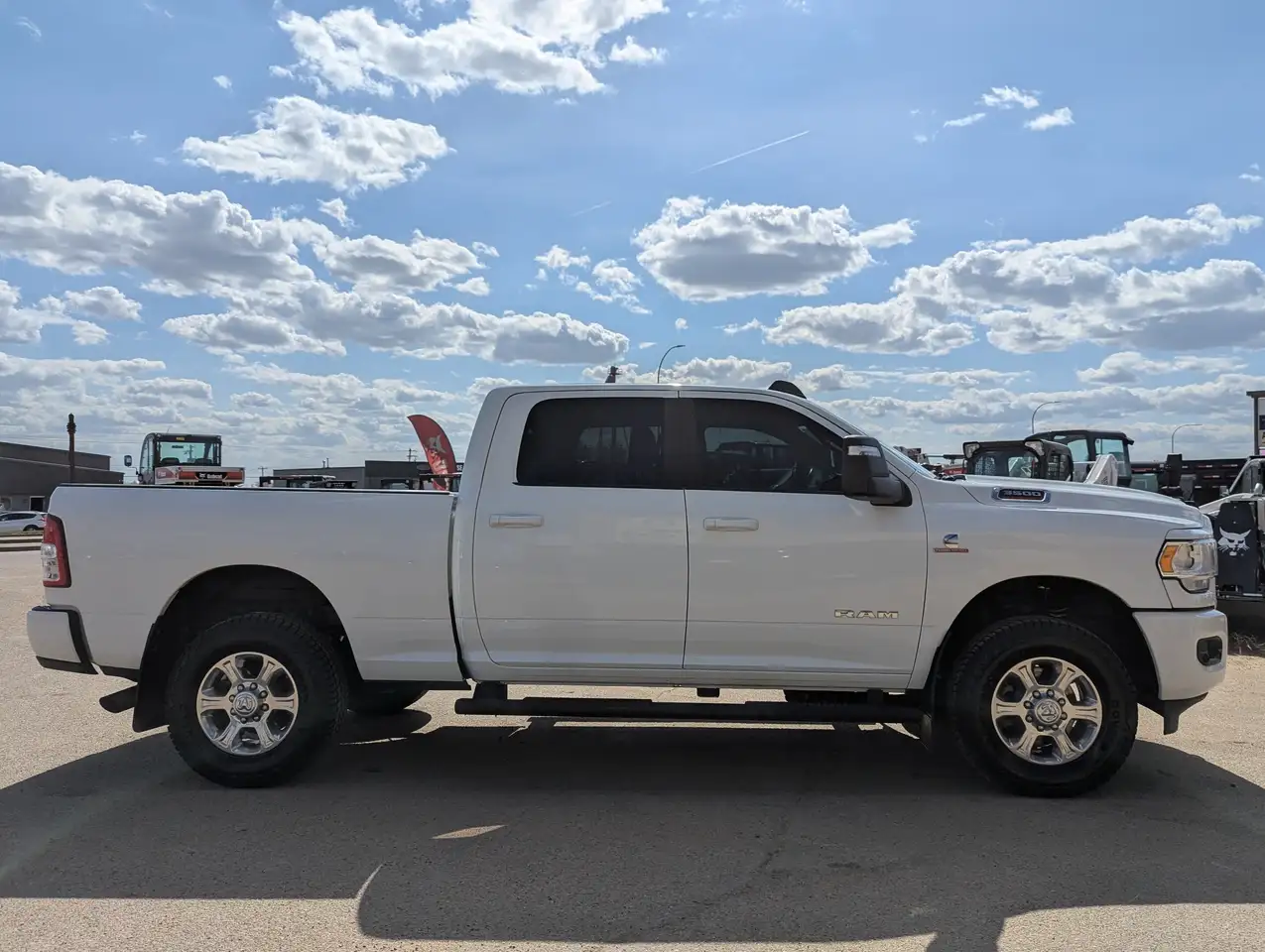 RAM 3500 снимка RAM 3500