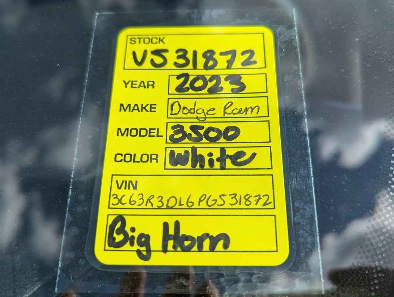 RAM 3500 снимка RAM 3500
