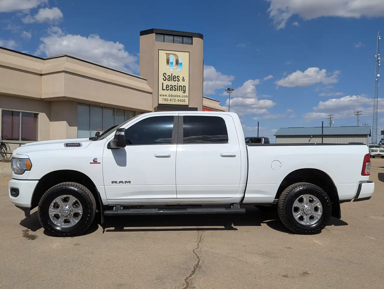 RAM 3500 снимка RAM 3500