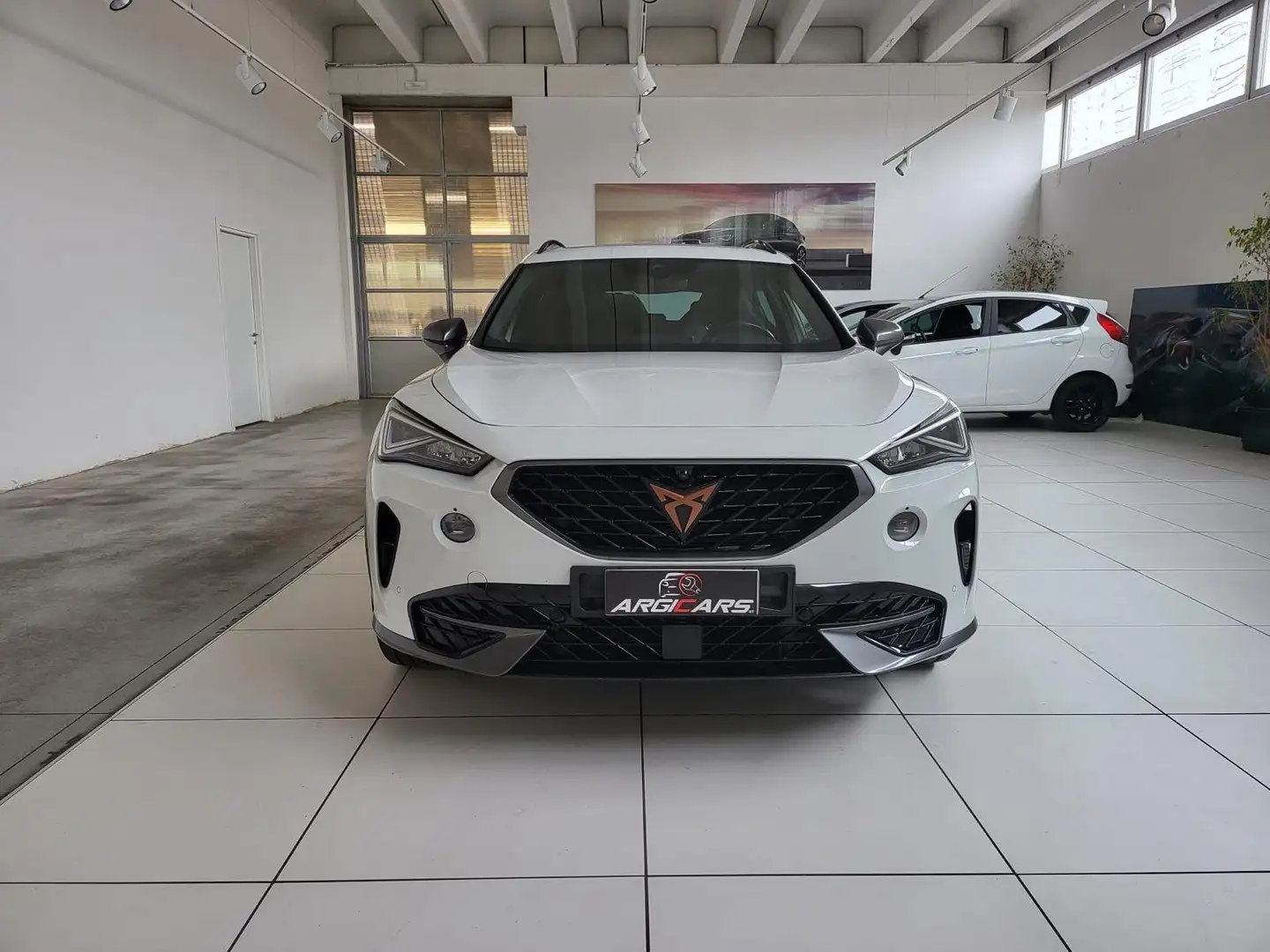 CUPRA Formentor Formentor 1.4 e-hybrid VZ Priority 245cv dsg Bianco - 2