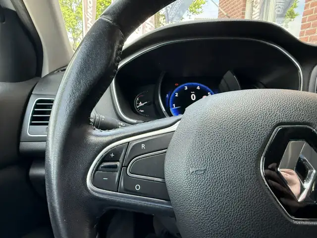 Renault Megane view 23
