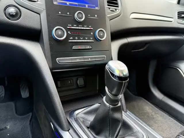 Renault Megane view 20