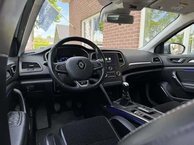 Renault Megane view 3