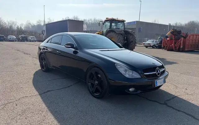 Mercedes-Benz CLS 500