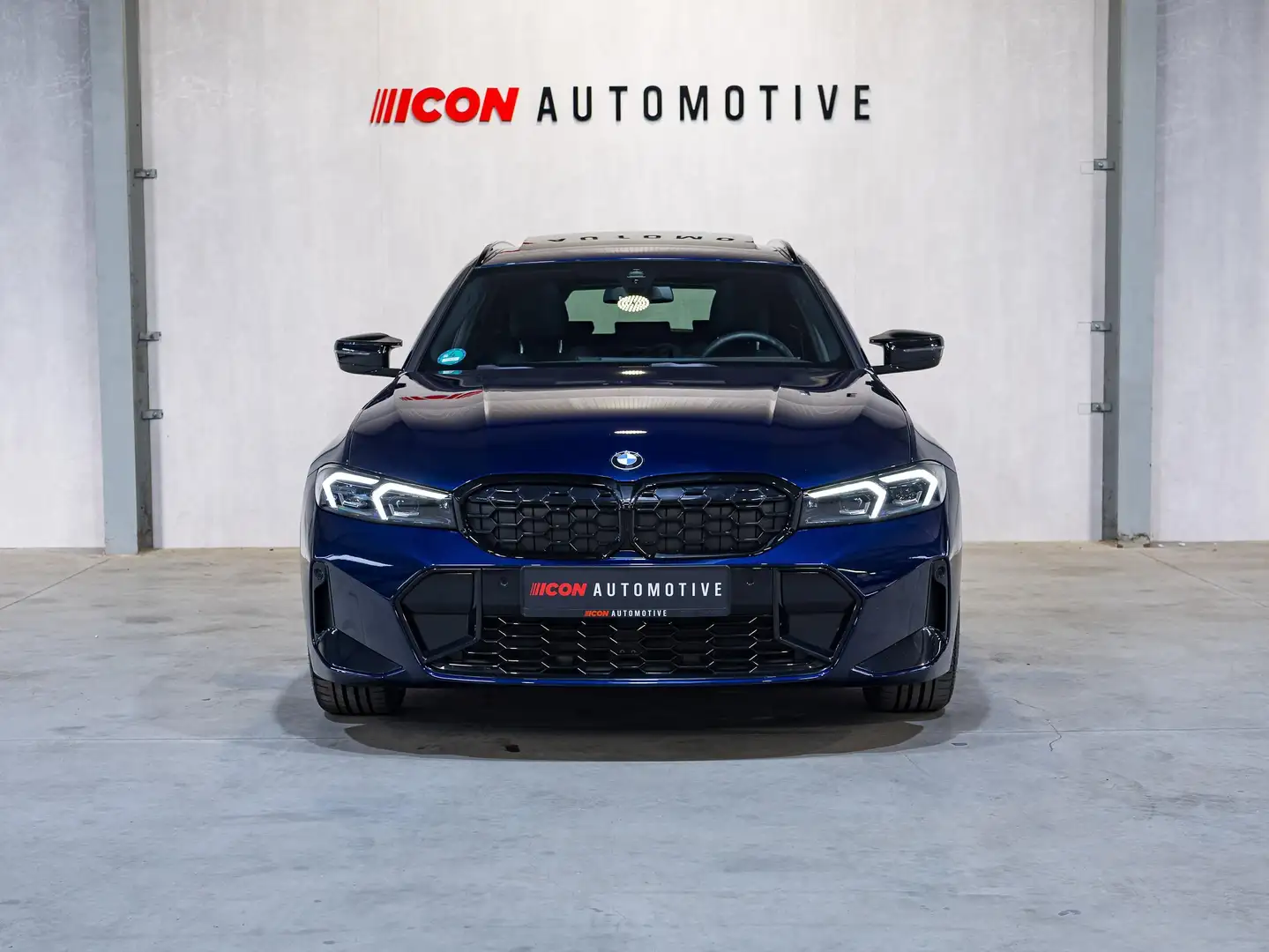 BMW 340 M340i TOURING - XDRIVE I PANO I A. LED I HK I CAM Blauw - 2