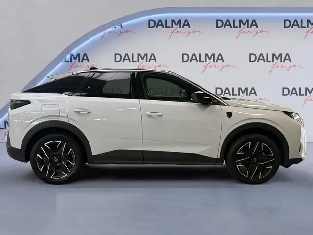 Peugeot 3008 view 6