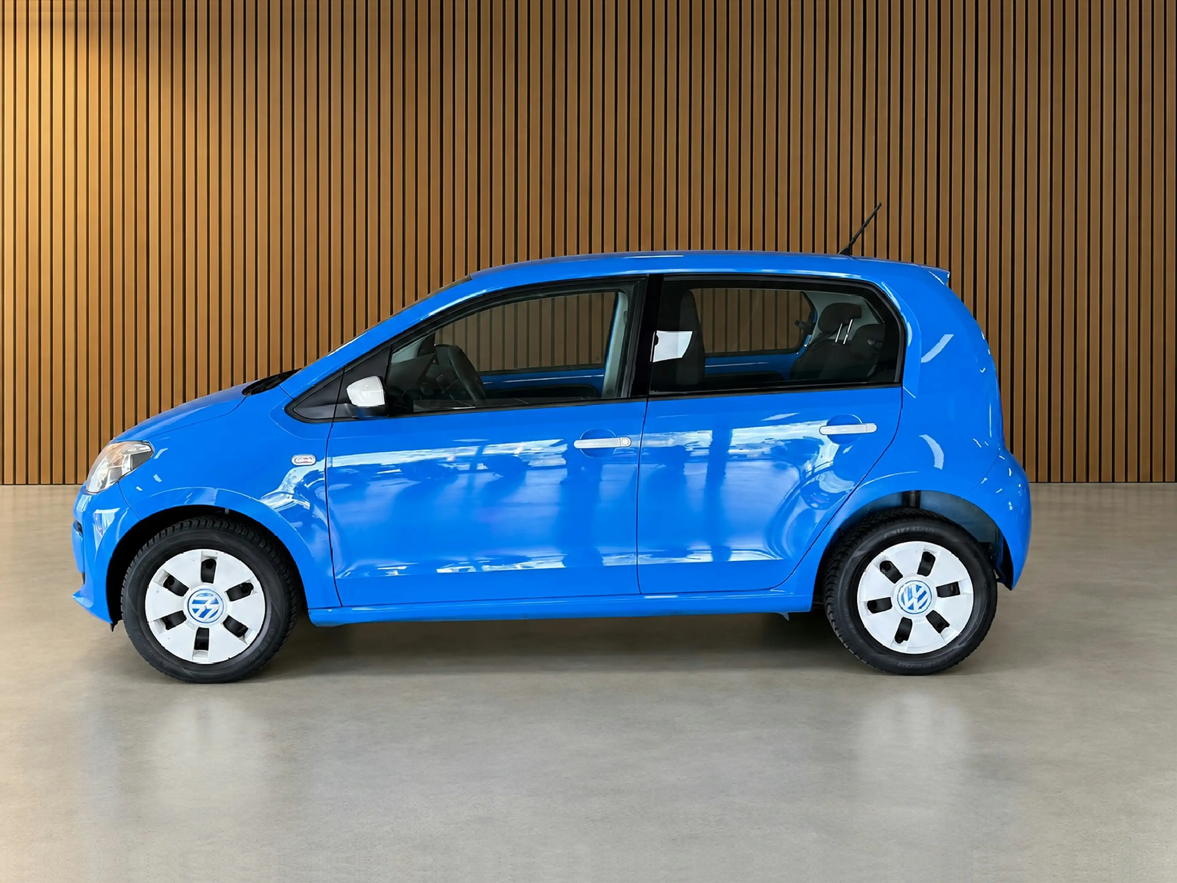 Volkswagen up! 1.0 move up! BlueMotion | Airco | Uniek! — photo 5