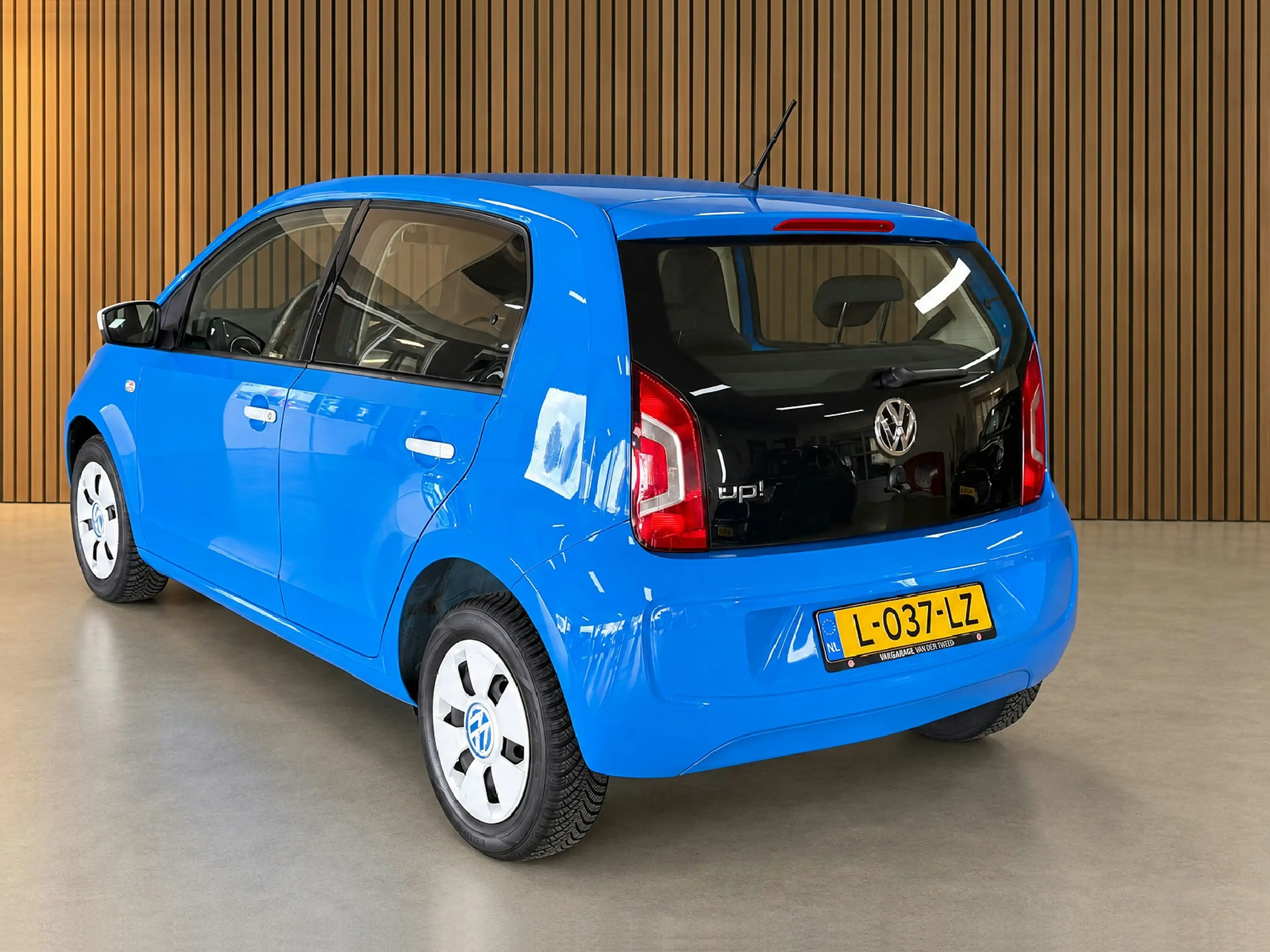 Volkswagen up! 1.0 move up! BlueMotion | Airco | Uniek! — photo 4