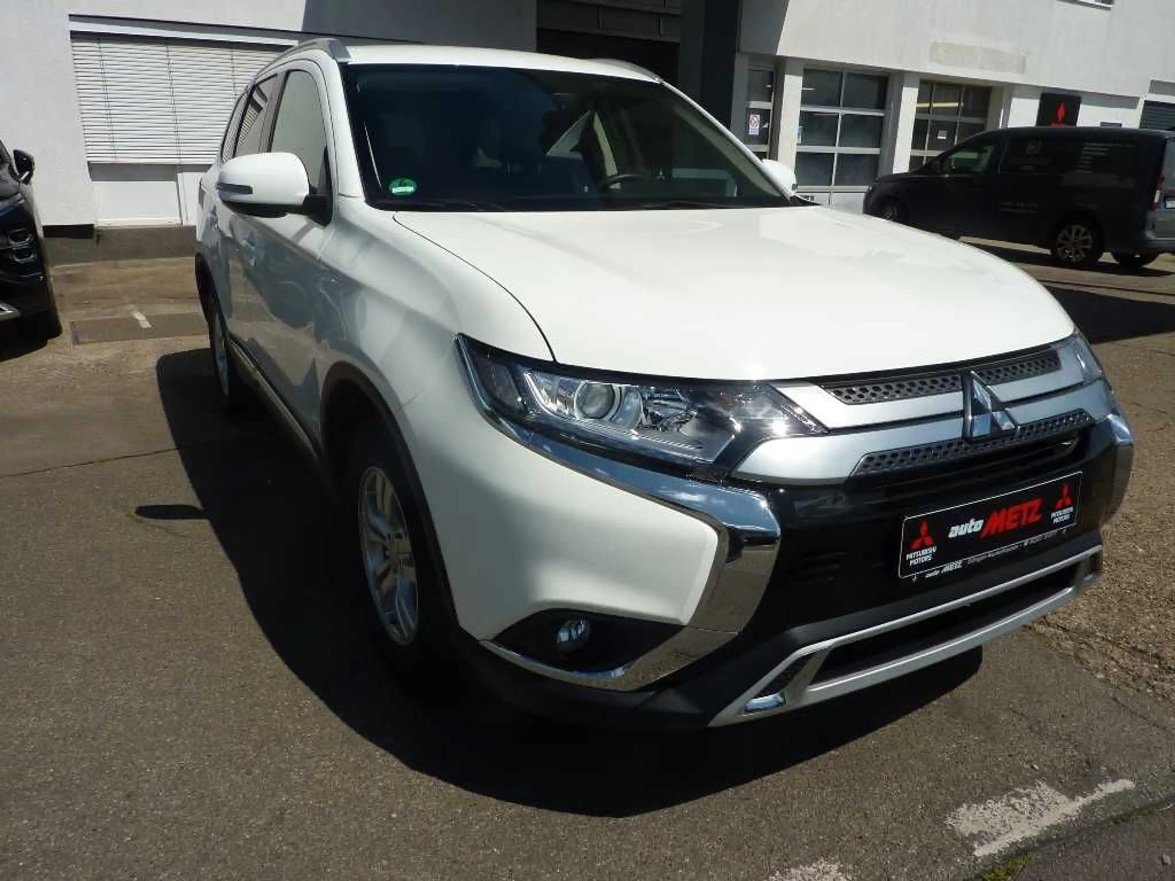 Mitsubishi Outlander Spirit 2.0 MIVEC ClearTec 2WD 5-Gang
