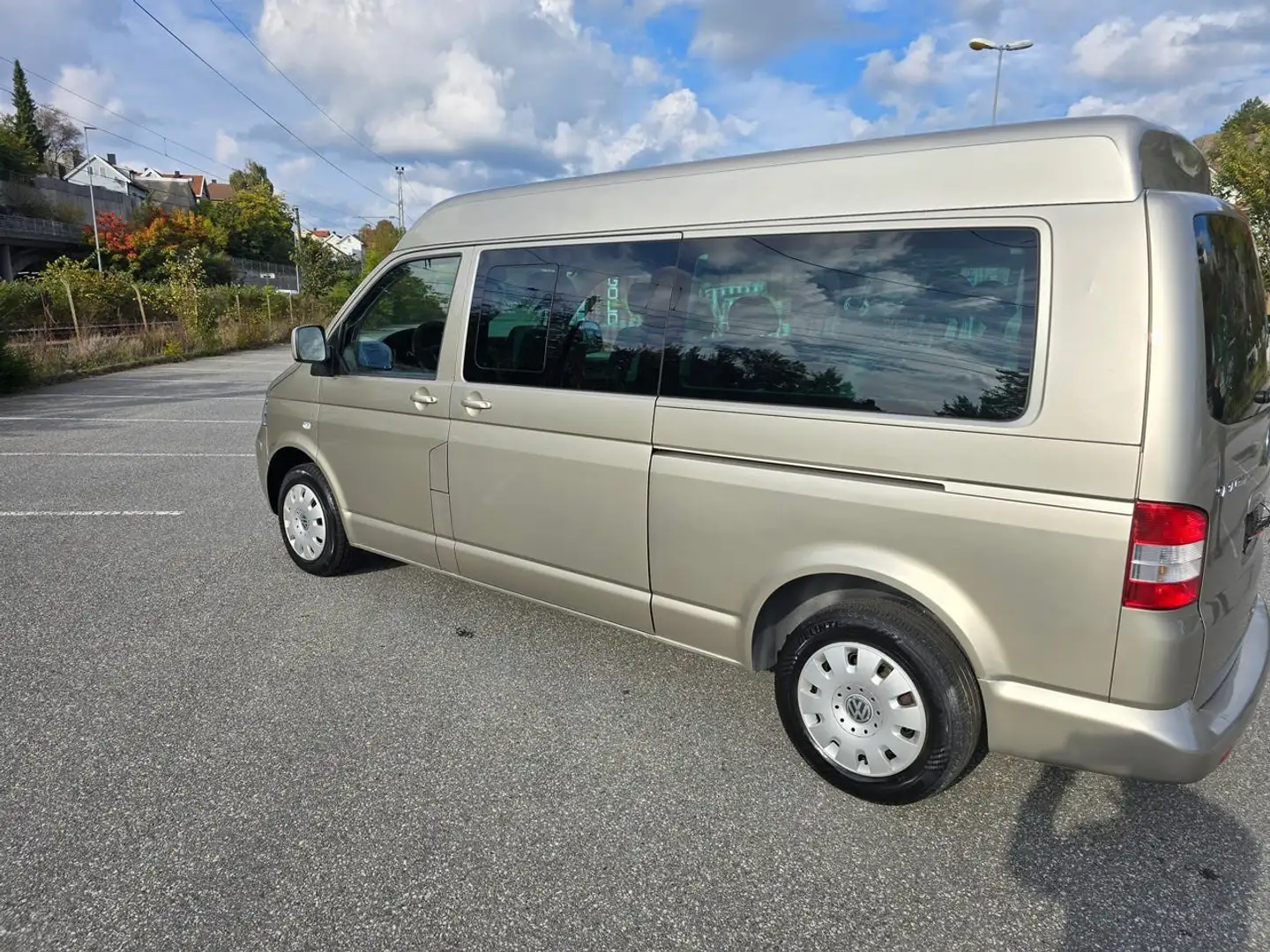 Volkswagen Transporter CHC 2.5 TDI 130 COURT TIPTRONIC A - 2