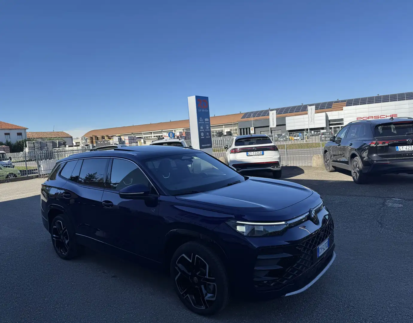 Volkswagen Tayron 1.5 tsi ehybrid R-Line Plus 204cv dsg / PROMO Bleu - 2