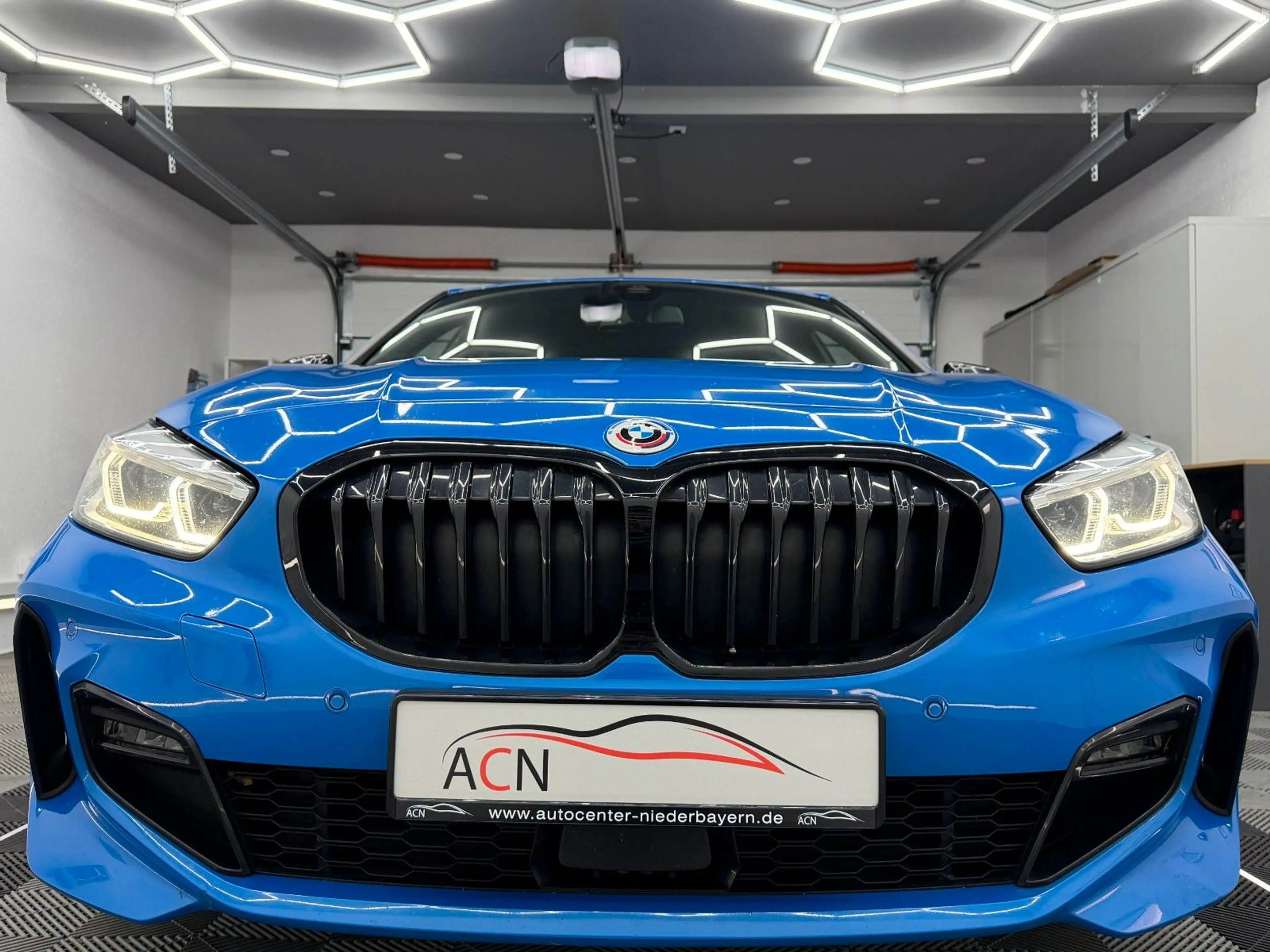 BMW 120 d Lim. M Sport/NAVI/LED/M-SITZE/MISANO BLAU — photo 7