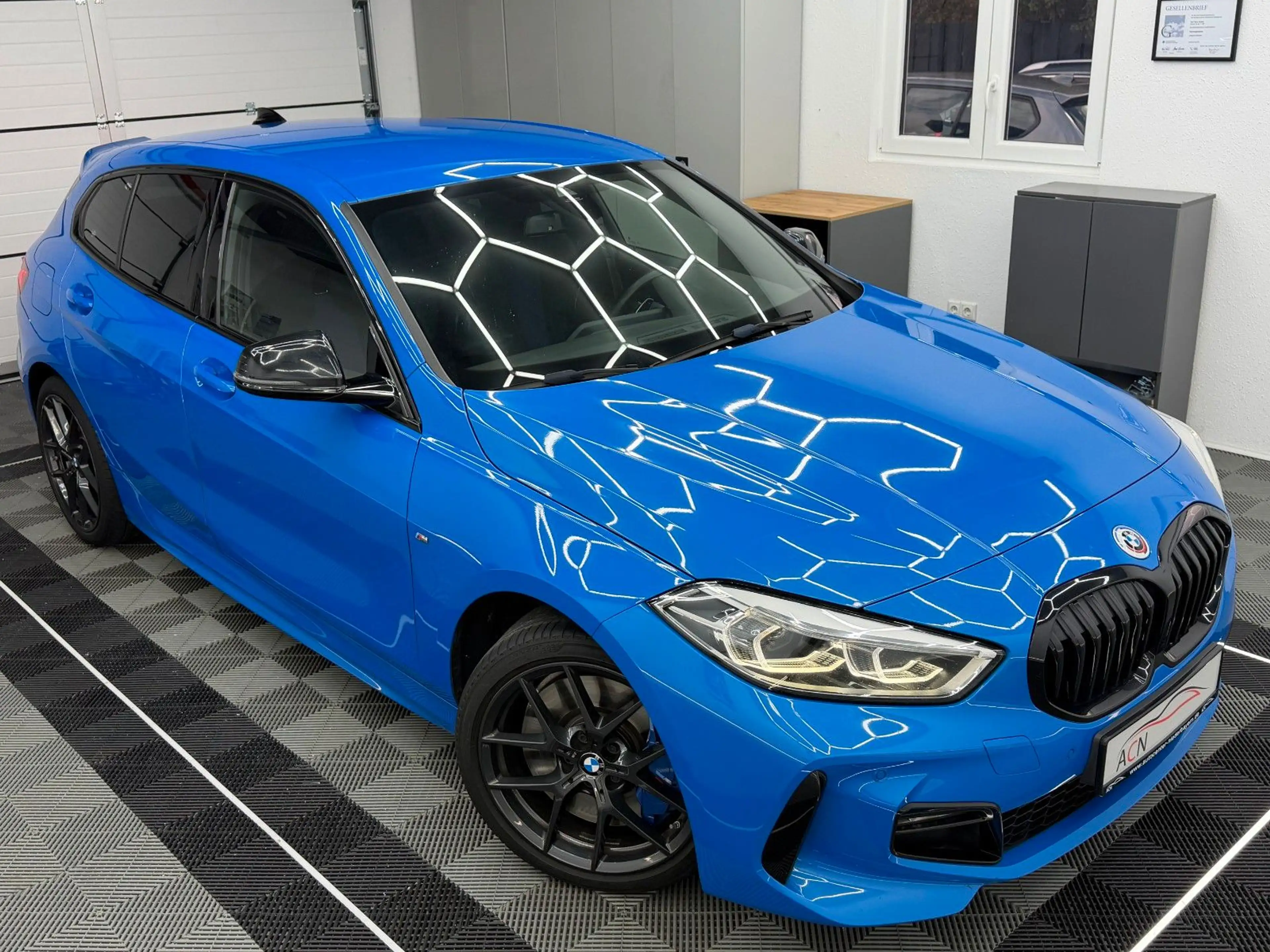BMW 120 d Lim. M Sport/NAVI/LED/M-SITZE/MISANO BLAU — photo 9