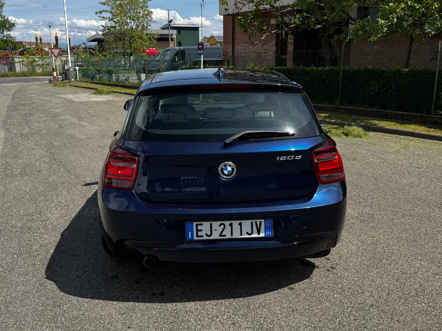 BMW 120 120d 5 p. Urban Blu/Azzurro - 2