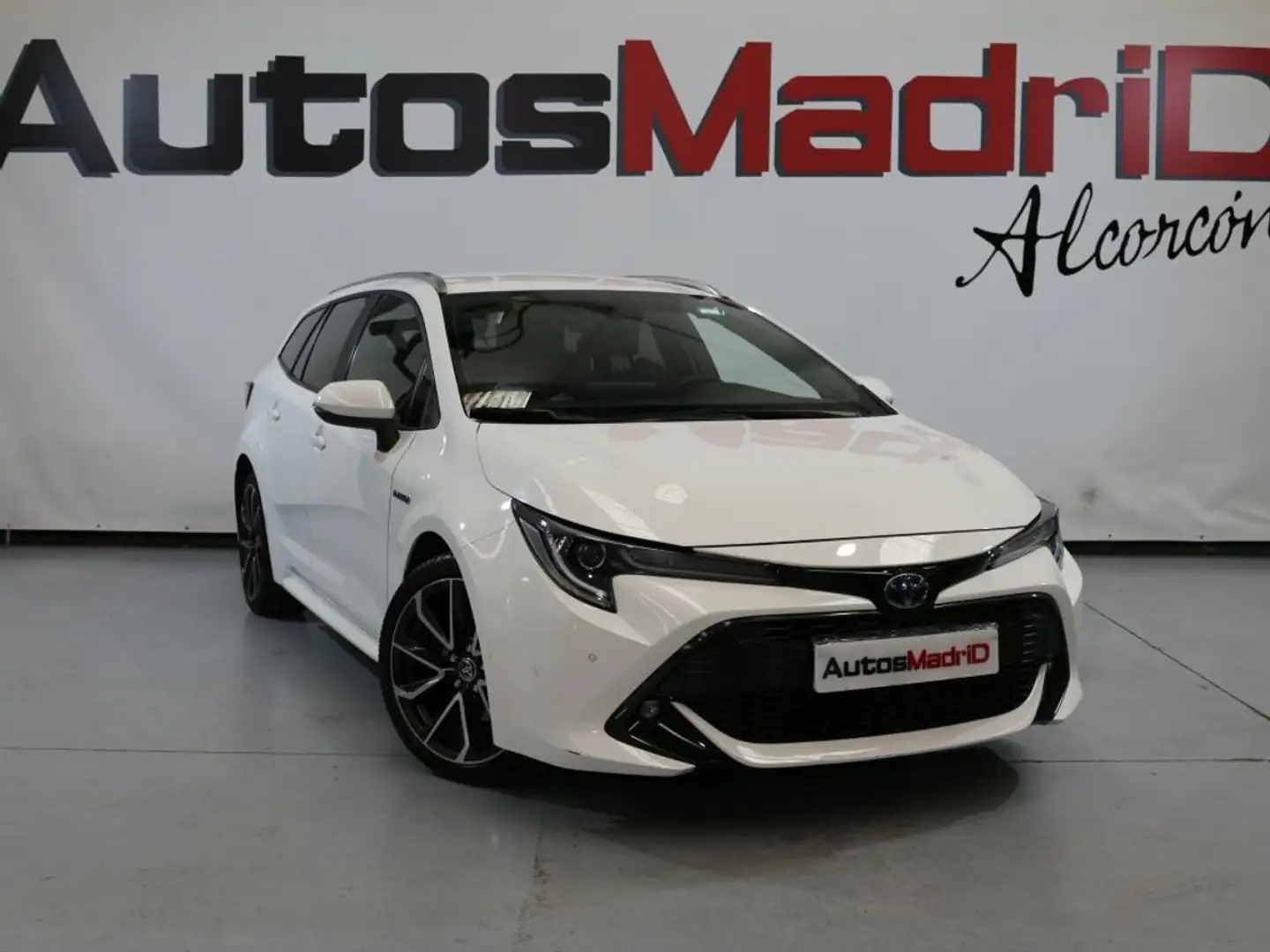 Toyota Corolla 2.0 180H STYLE E-CVT TOURING SPORT Blanc - 1