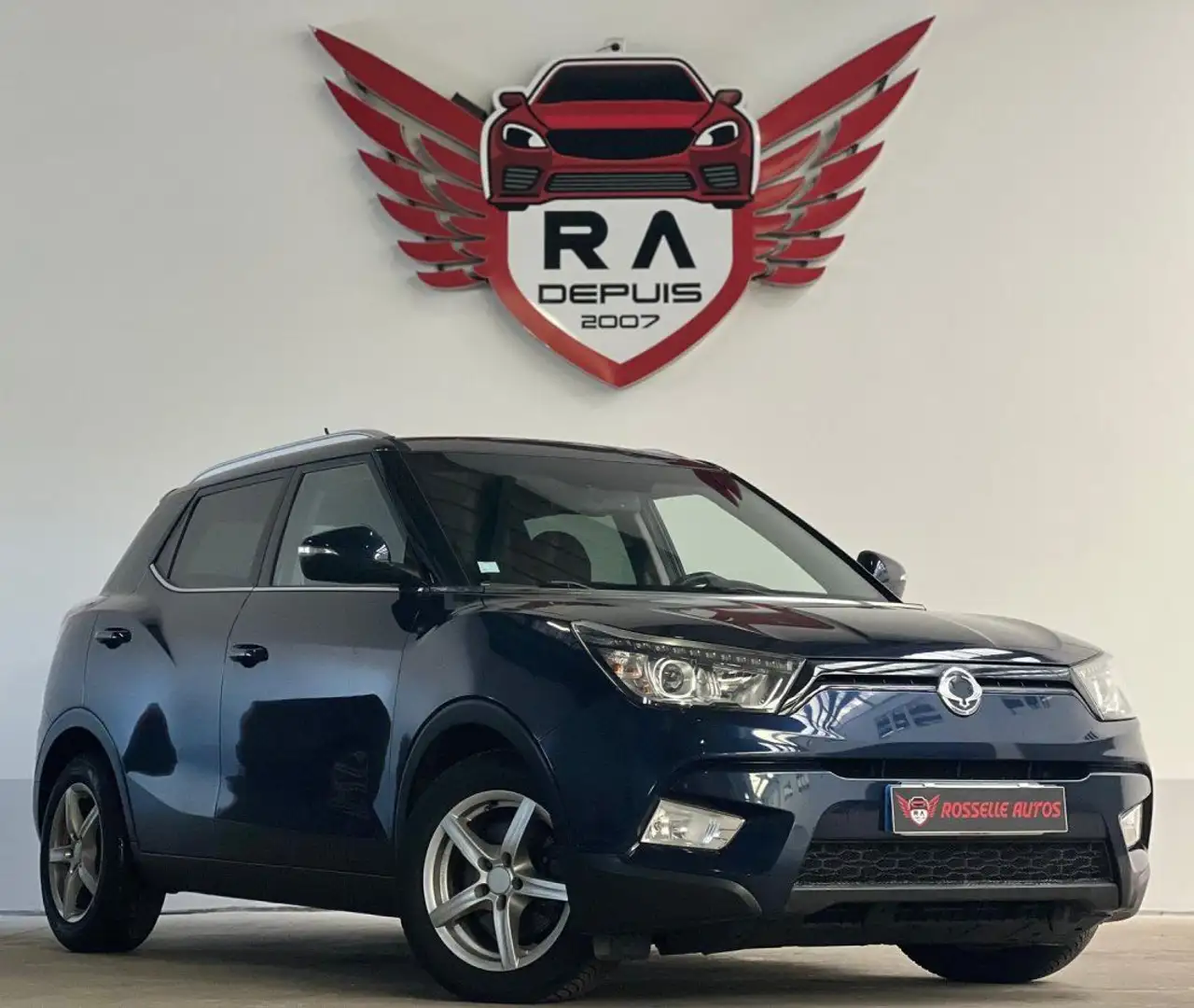 SsangYong Tivoli 160 e-XDI 115CH 2WD Sport BVA Azul - 1