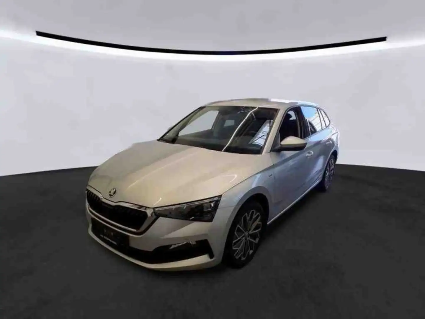 Skoda Scala 1.5 TSI DSG Ambition *ACC*NAVI*SAMRT-LINK* Silber - 2