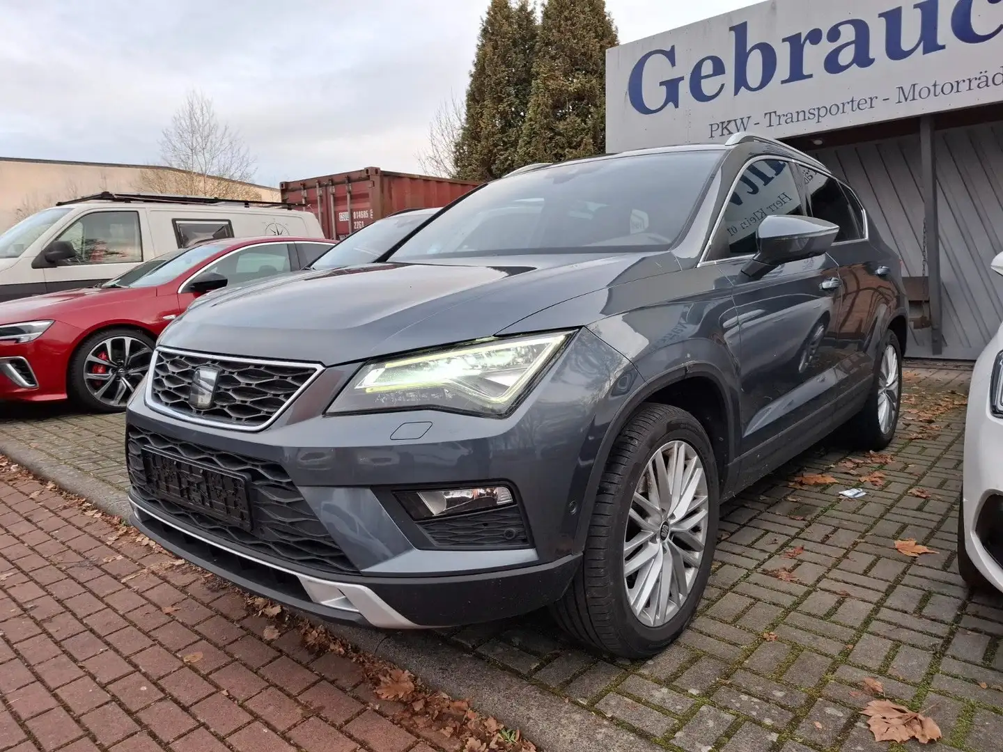 SEAT Ateca Xcellence *4Drive*190PS * AUTOMATIK* TOP * Grigio - 1