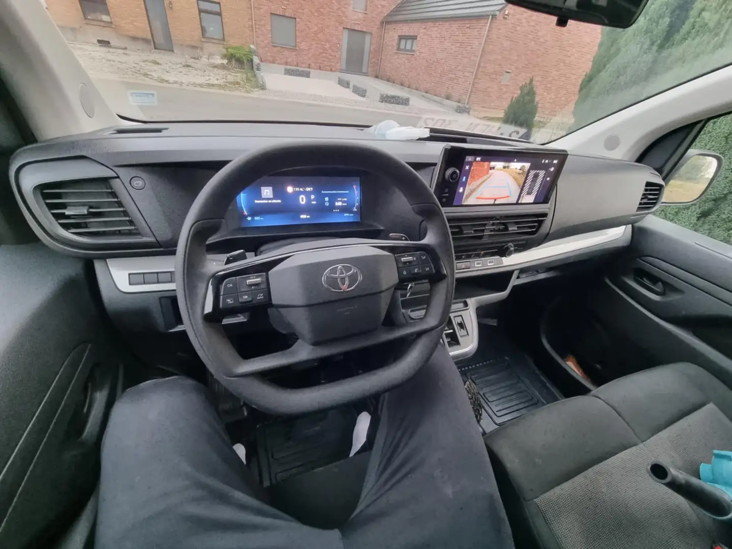 Toyota Proace 2.0 D-4D Long Comfort (L2) S/S (EU6.3) bijela - 2