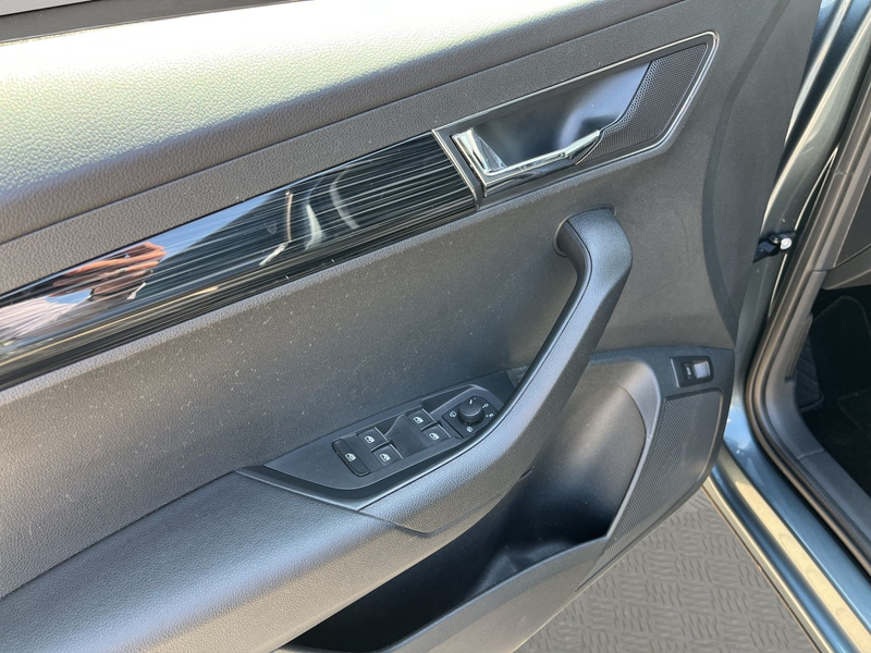Skoda Karoq 1.5 TSI ACT Style DSG ACC+LED+RFK+FSHZ+SHZ — photo 13