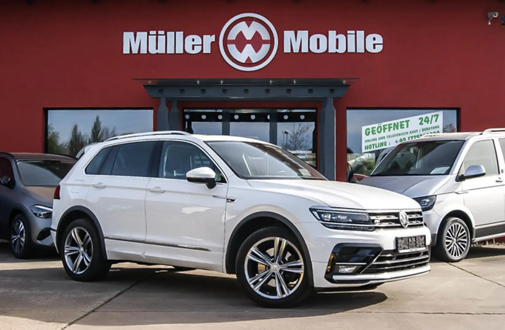 Volkswagen Tiguan 2.0TDI DSG 4Motion R-LINE PANORAMA 1.HAND Blanco - 1