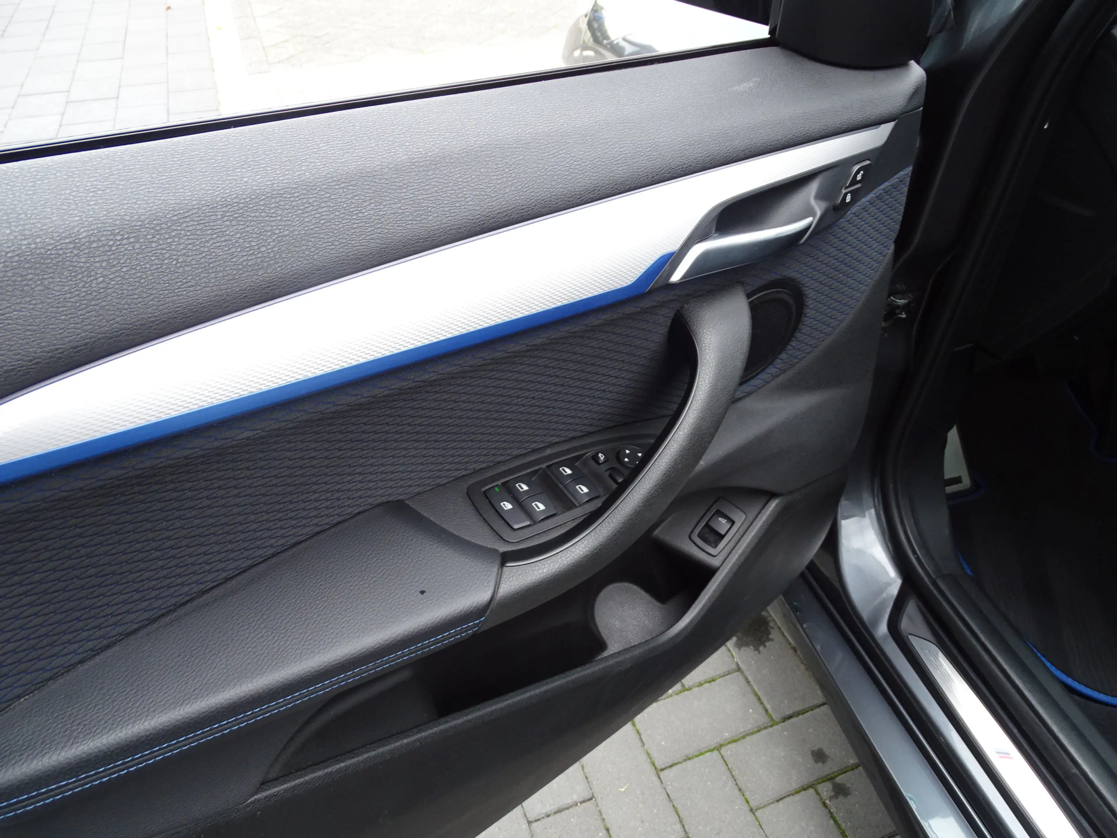 BMW X2 sDrive18i High Exe M Sport Pano.Dak Comfort Access — photo 37