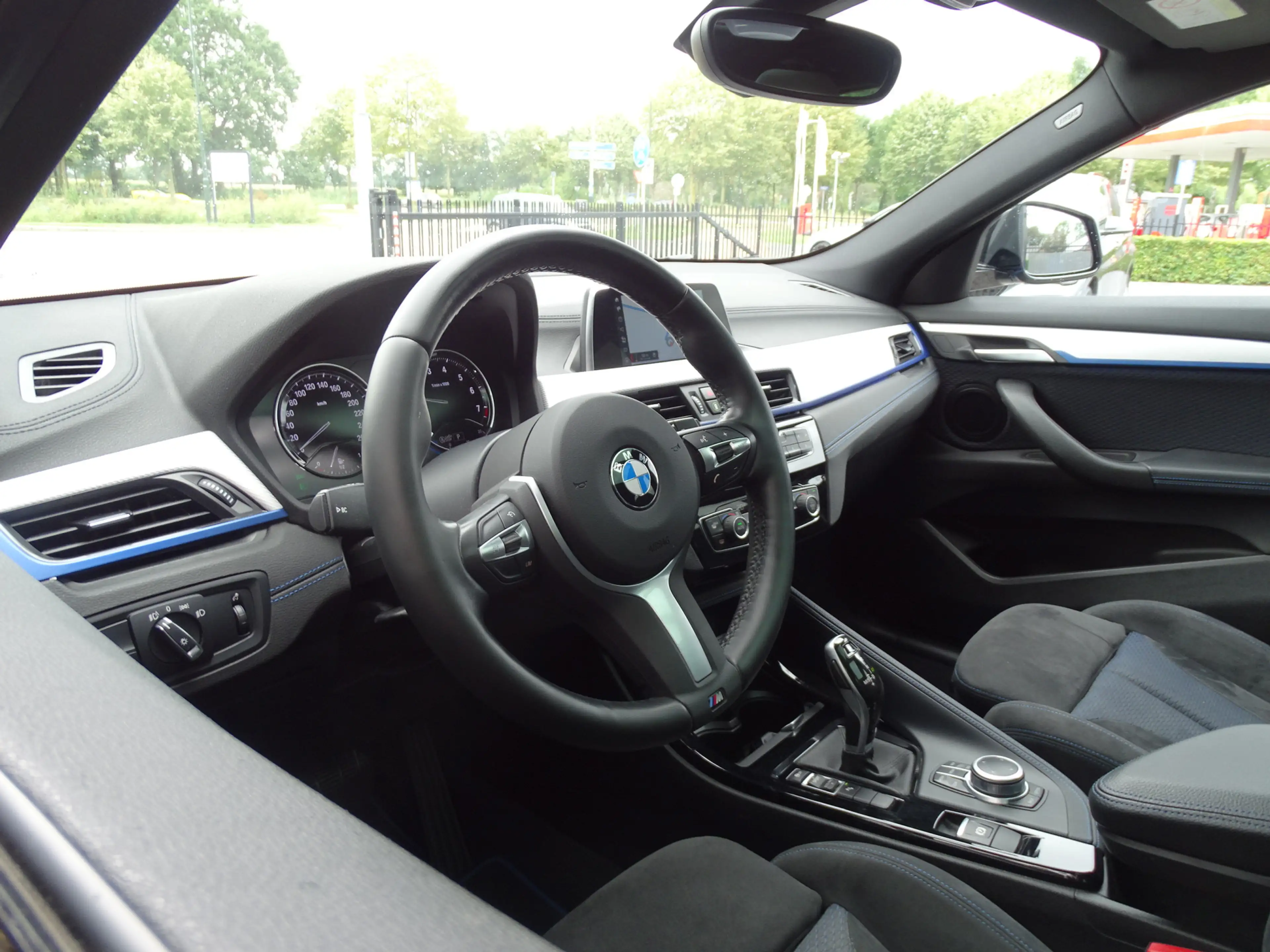 BMW X2 sDrive18i High Exe M Sport Pano.Dak Comfort Access — photo 19