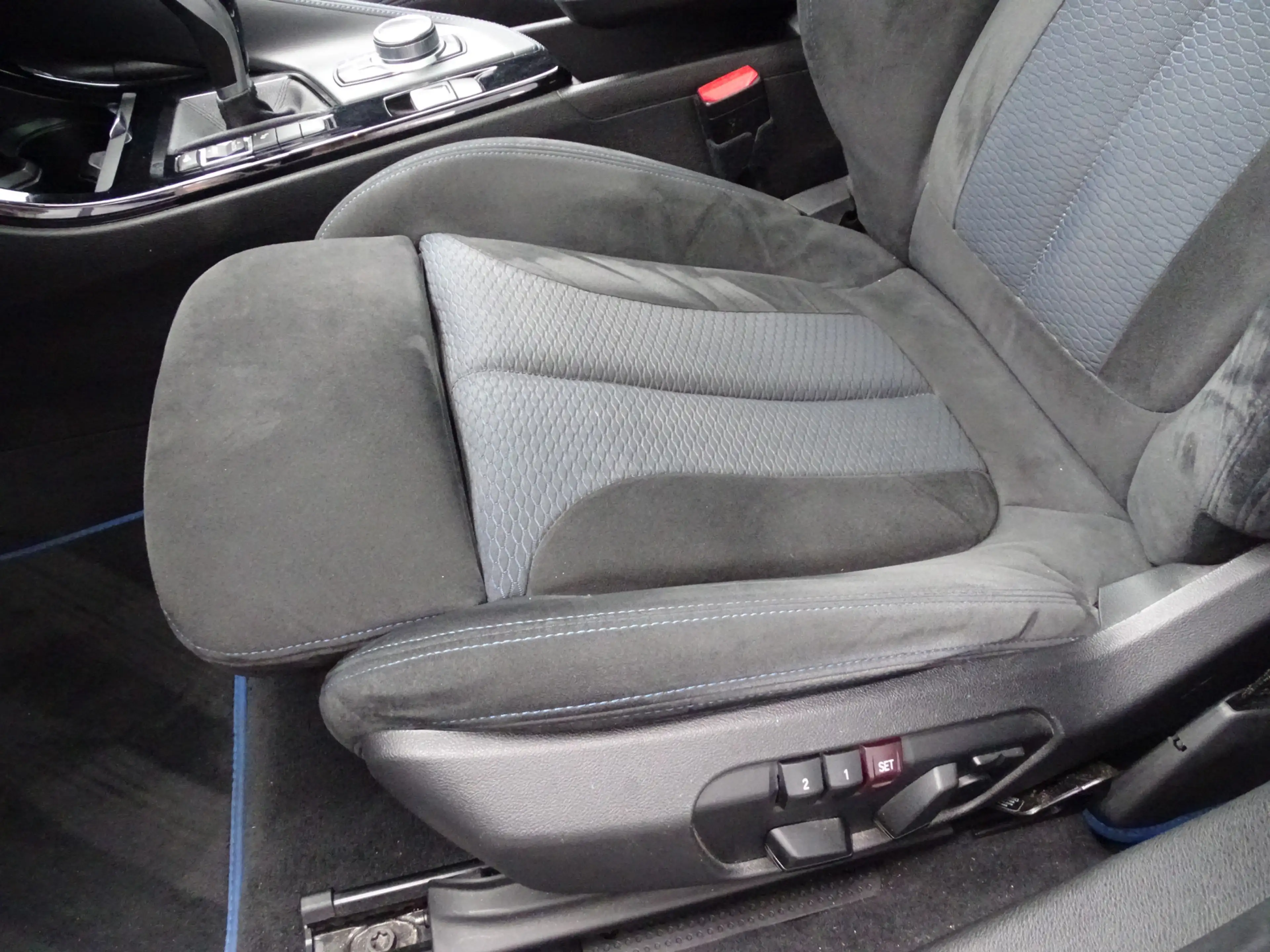 BMW X2 sDrive18i High Exe M Sport Pano.Dak Comfort Access — photo 22