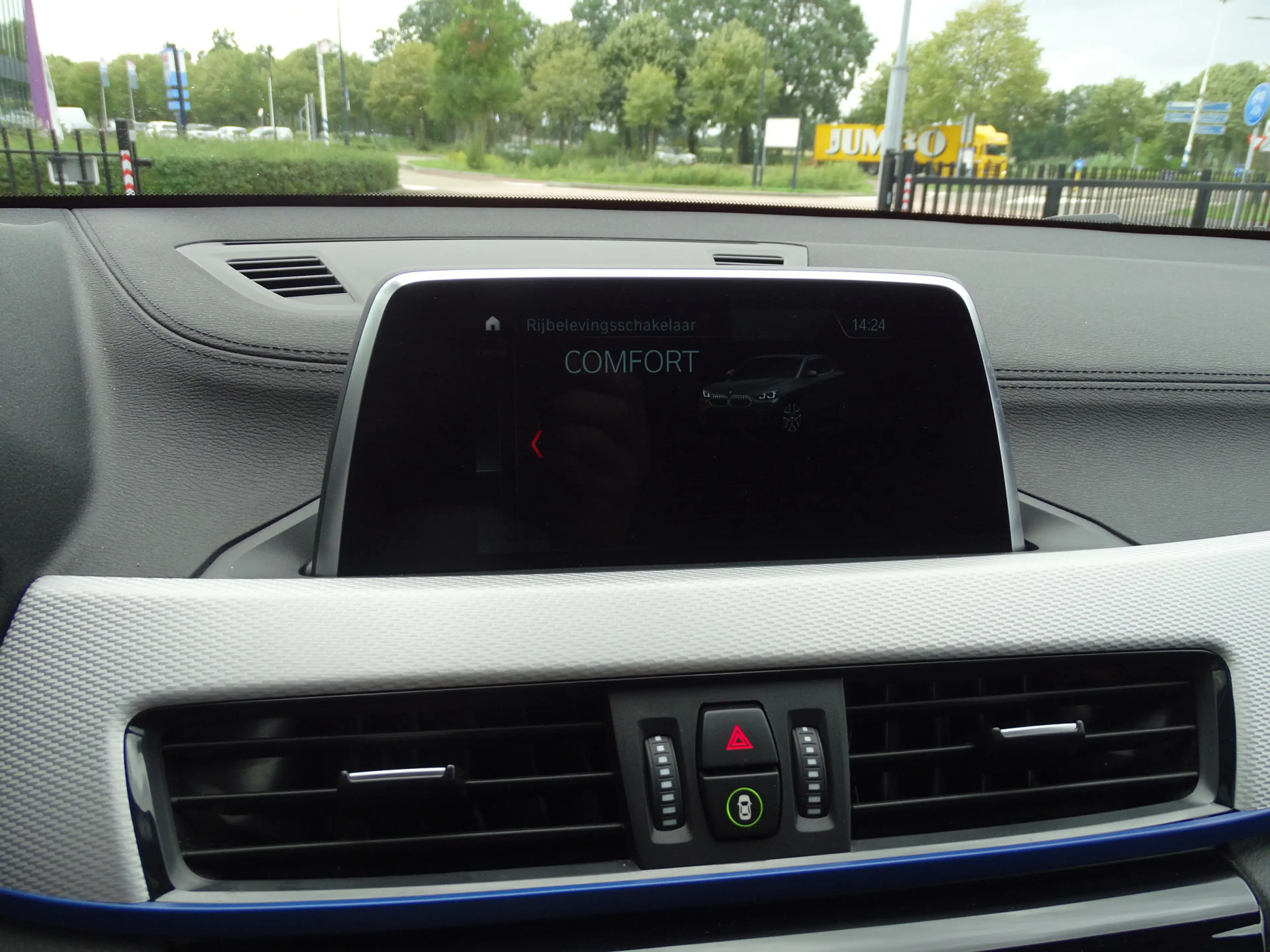 BMW X2 sDrive18i High Exe M Sport Pano.Dak Comfort Access — photo 35