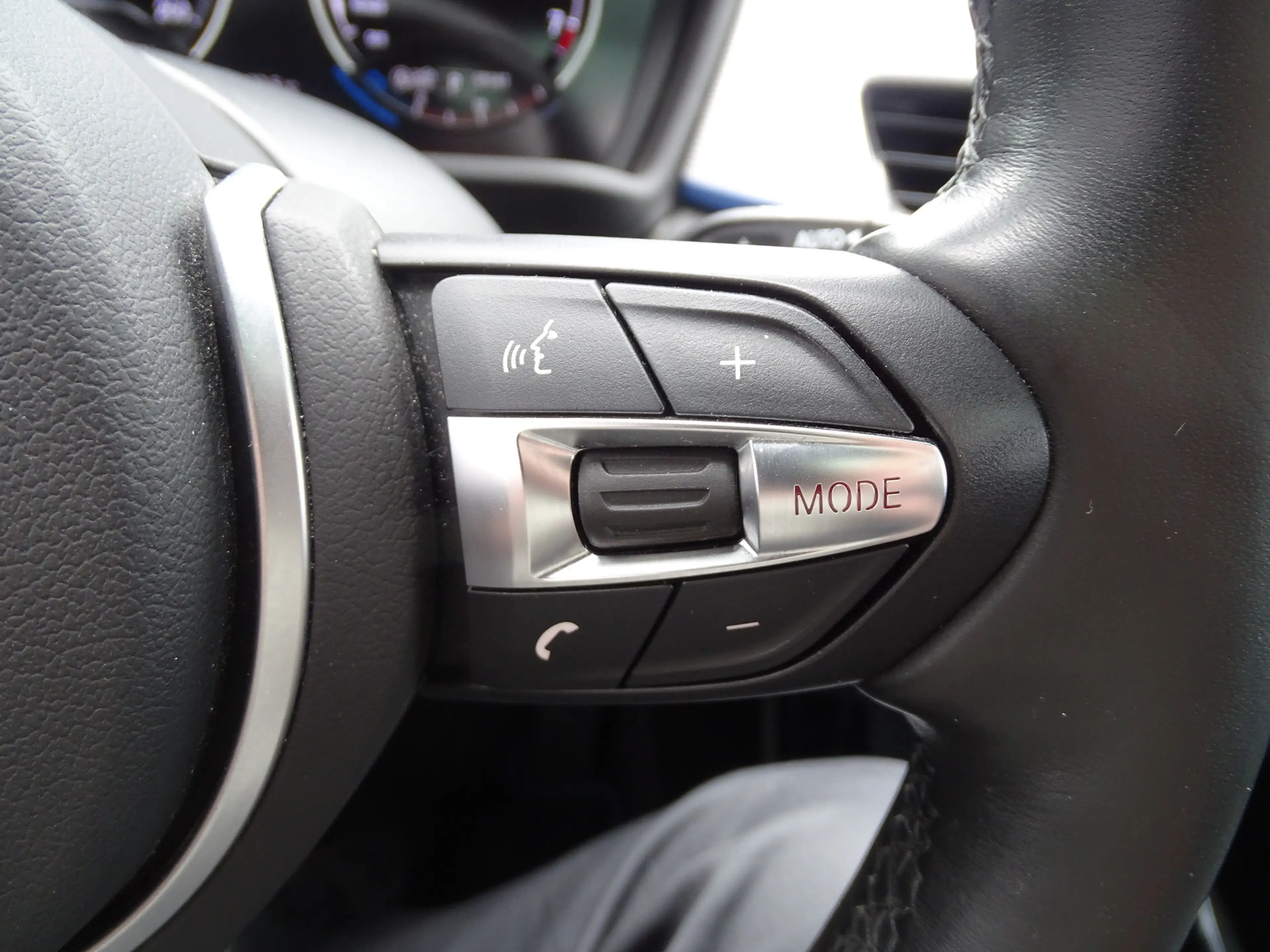 BMW X2 sDrive18i High Exe M Sport Pano.Dak Comfort Access — photo 25