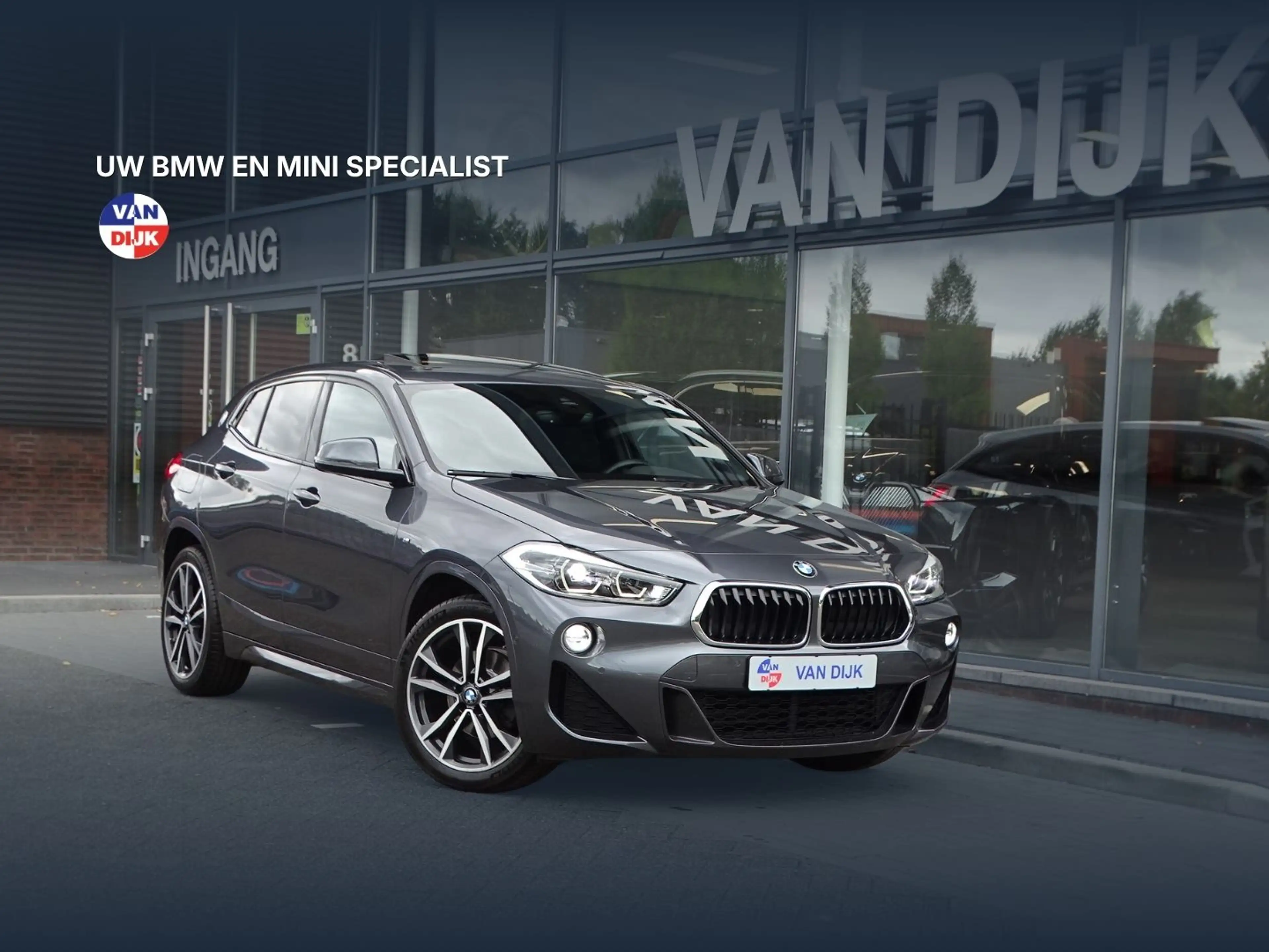 BMW X2 sDrive18i High Exe M Sport Pano.Dak Comfort Access